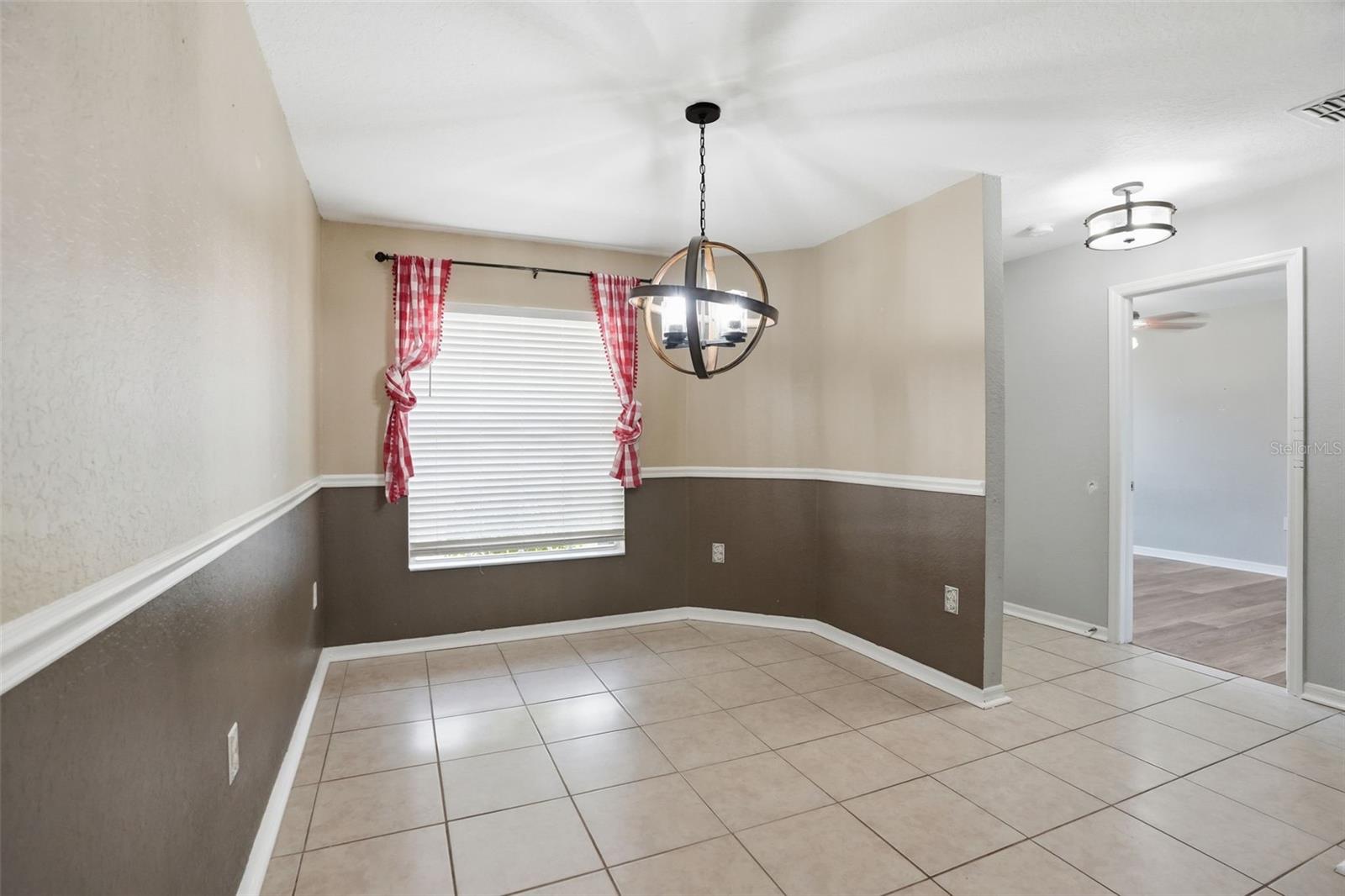 Image 18 of 51 For 3395 Hartley Road