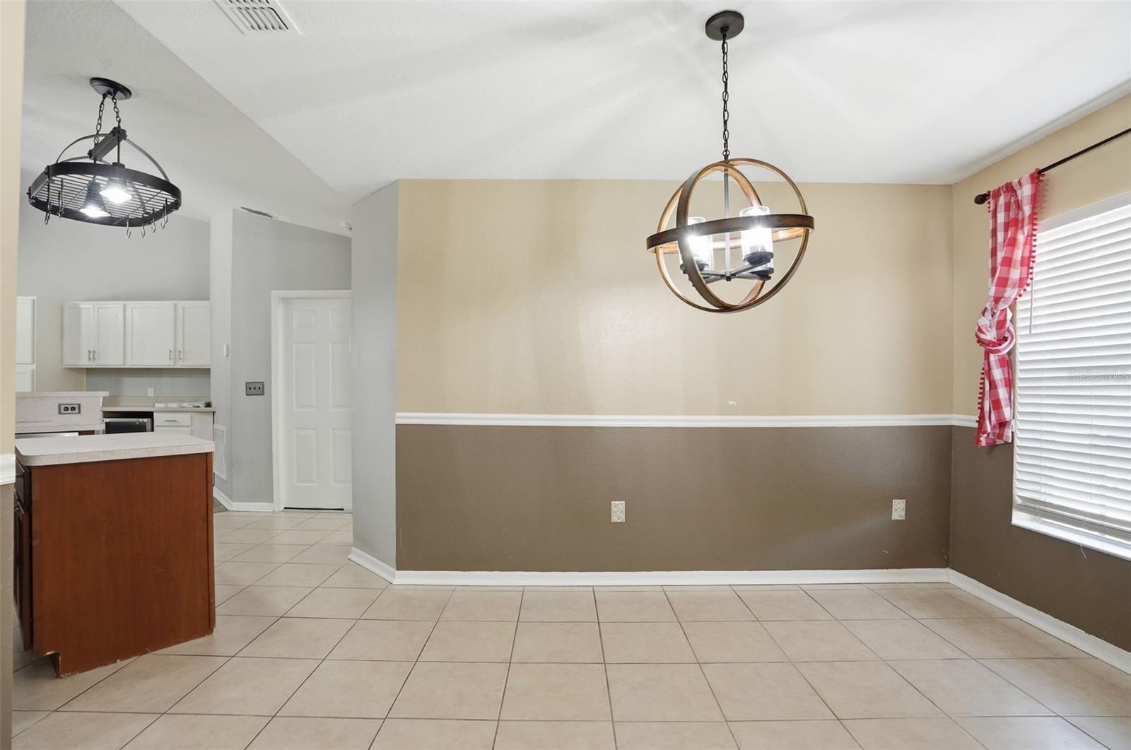 Image 19 of 51 For 3395 Hartley Road