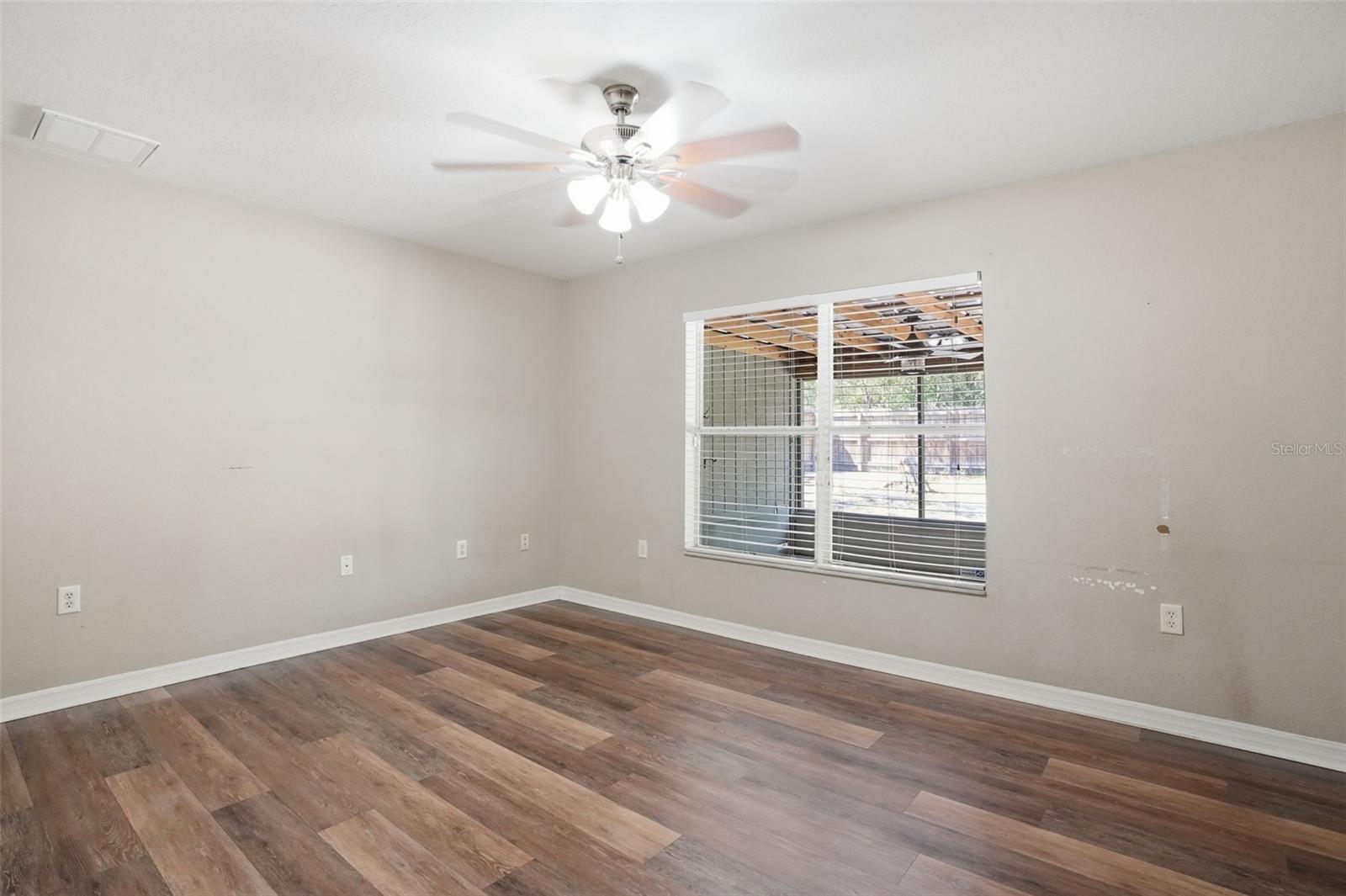 Image 27 of 51 For 3395 Hartley Road