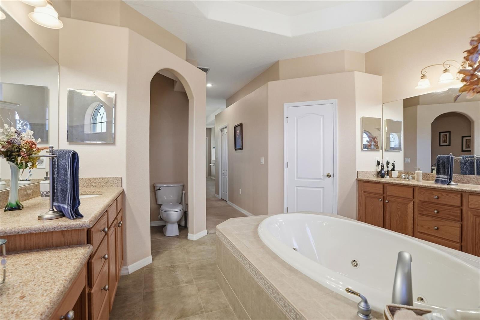 Image 36 of 73 For 11033 Baywind Court