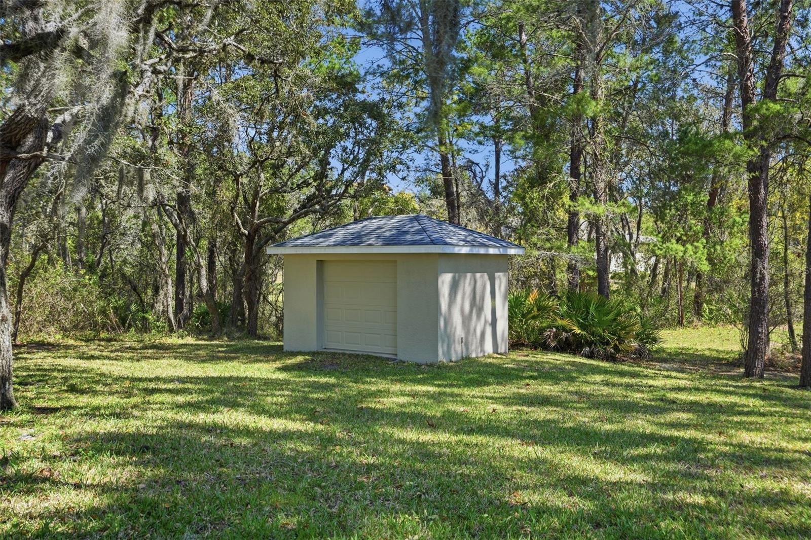 Image 57 of 73 For 11033 Baywind Court