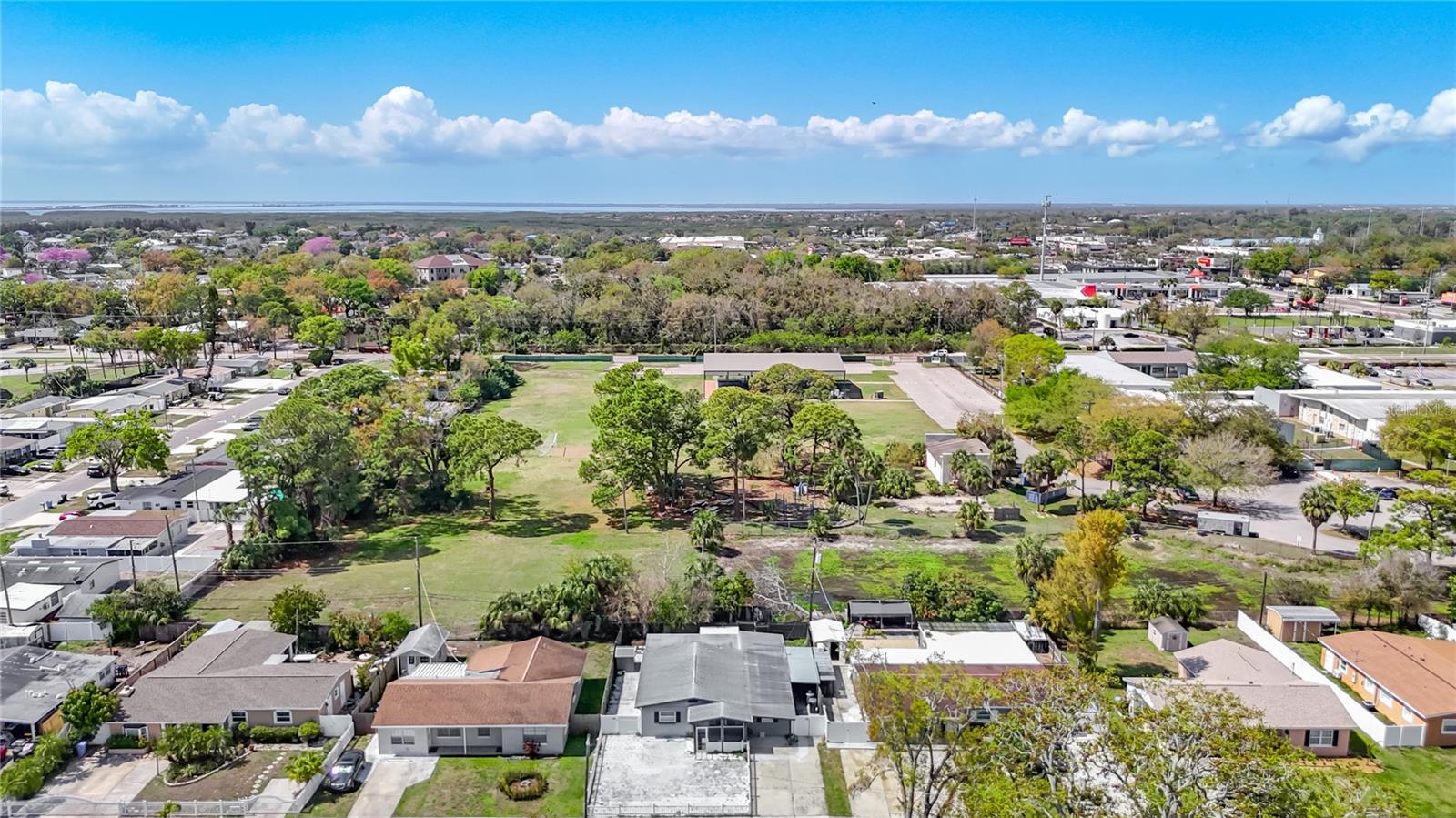 Image 16 of 69 For 5110 Gateway Drive