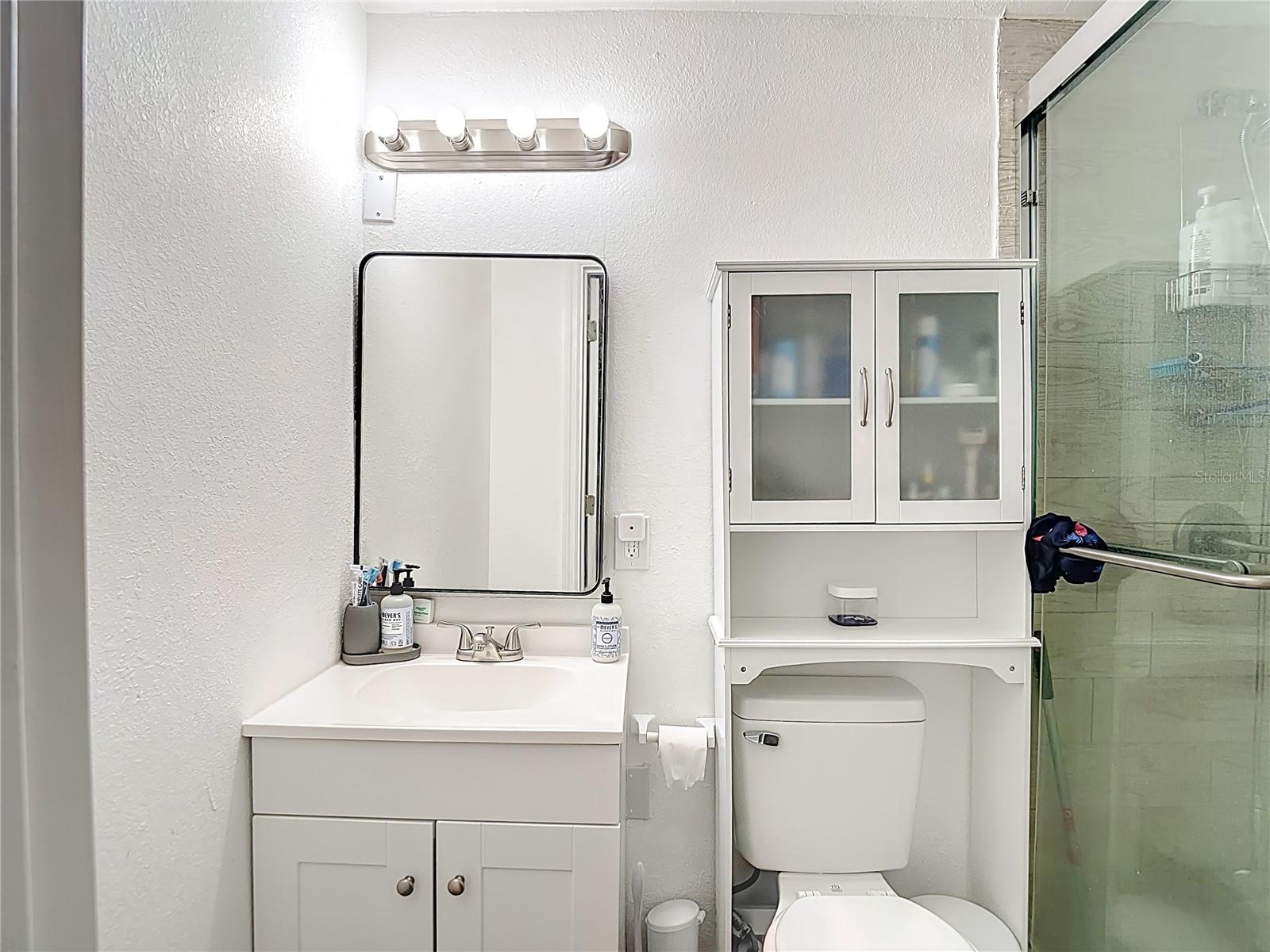 Image 25 of 69 For 5110 Gateway Drive