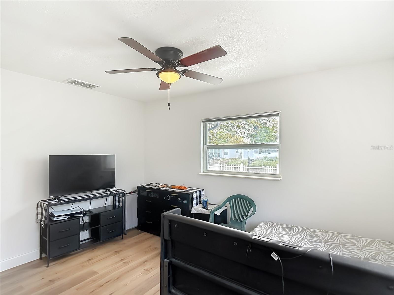 Image 36 of 69 For 5110 Gateway Drive