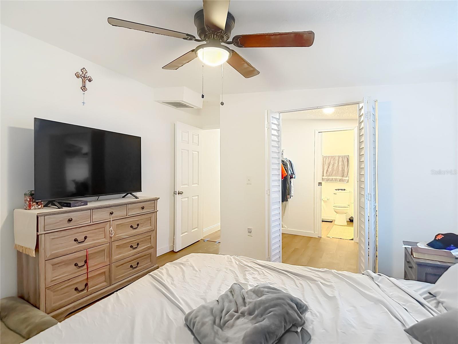 Image 40 of 69 For 5110 Gateway Drive