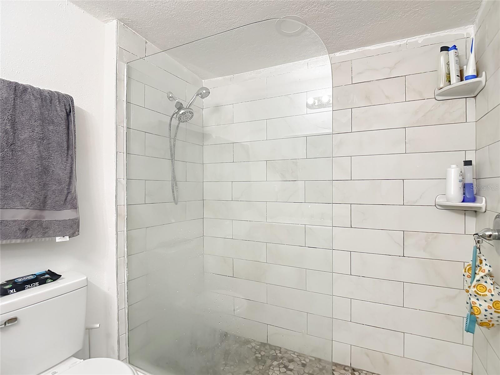 Image 44 of 69 For 5110 Gateway Drive