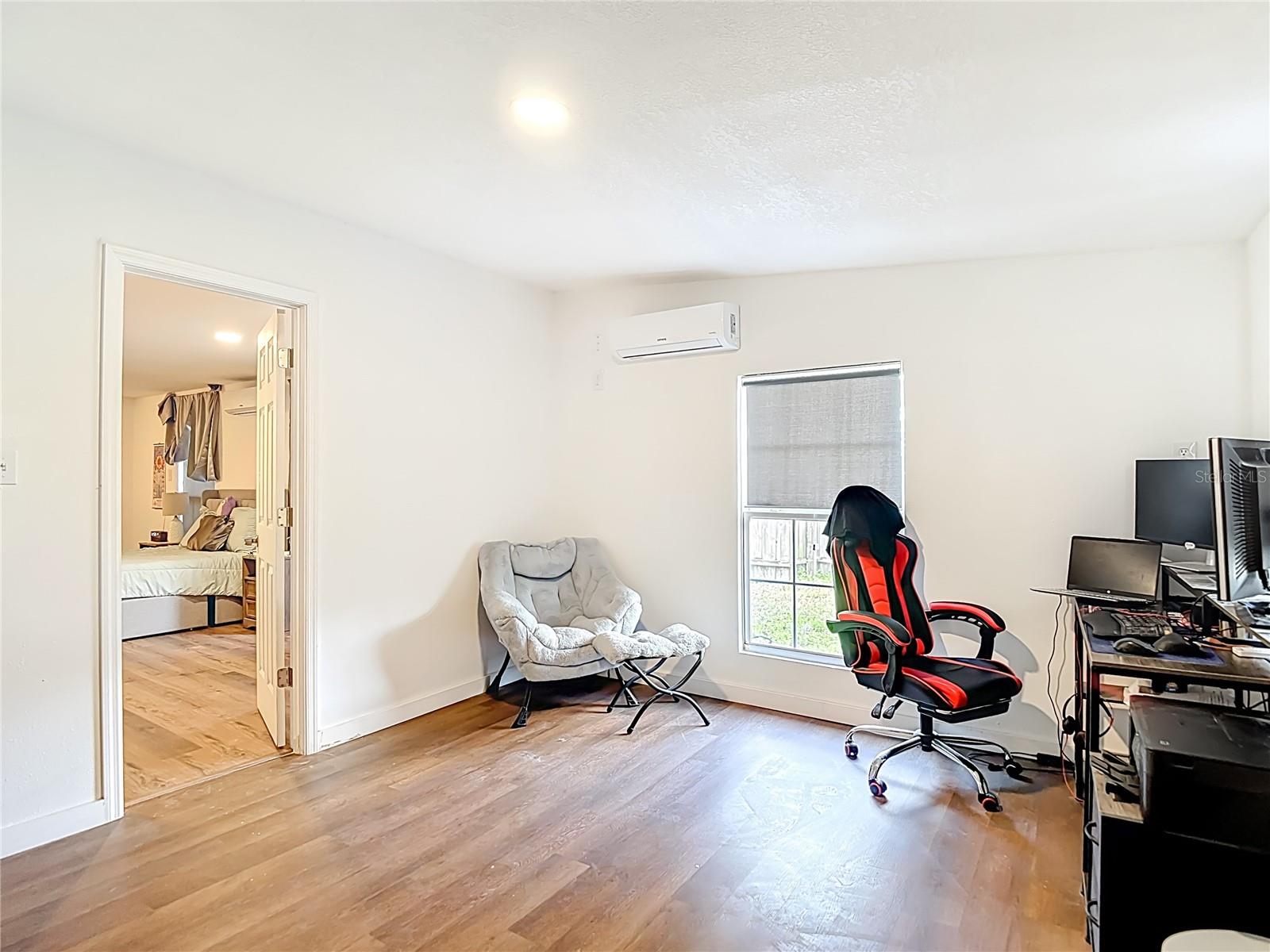 Image 52 of 69 For 5110 Gateway Drive