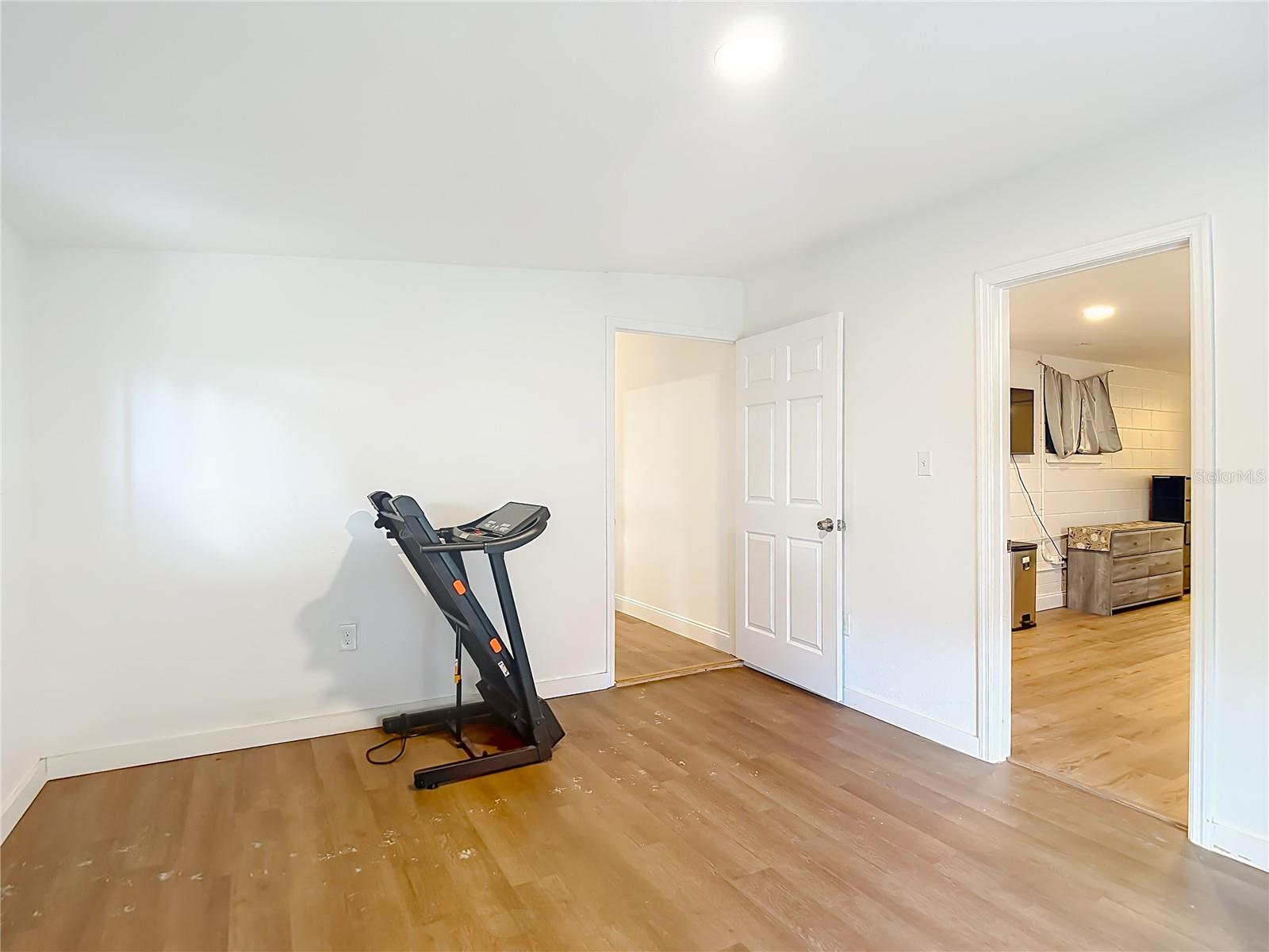 Image 53 of 69 For 5110 Gateway Drive