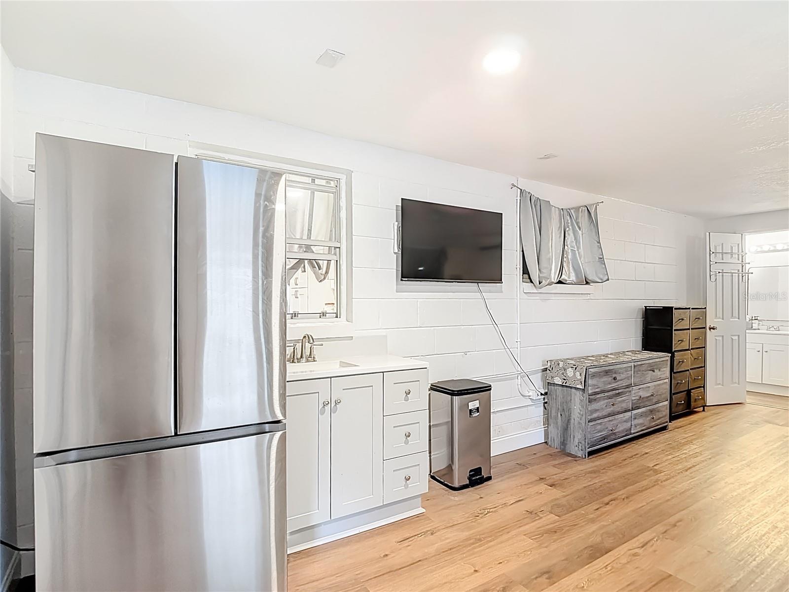 Image 54 of 69 For 5110 Gateway Drive