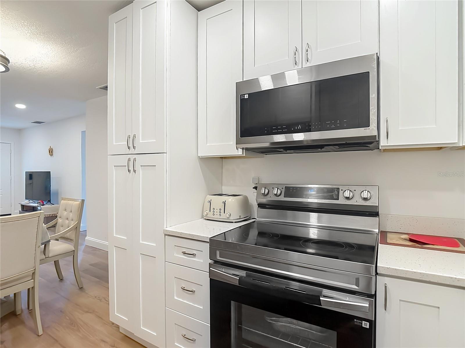 Image 7 of 69 For 5110 Gateway Drive