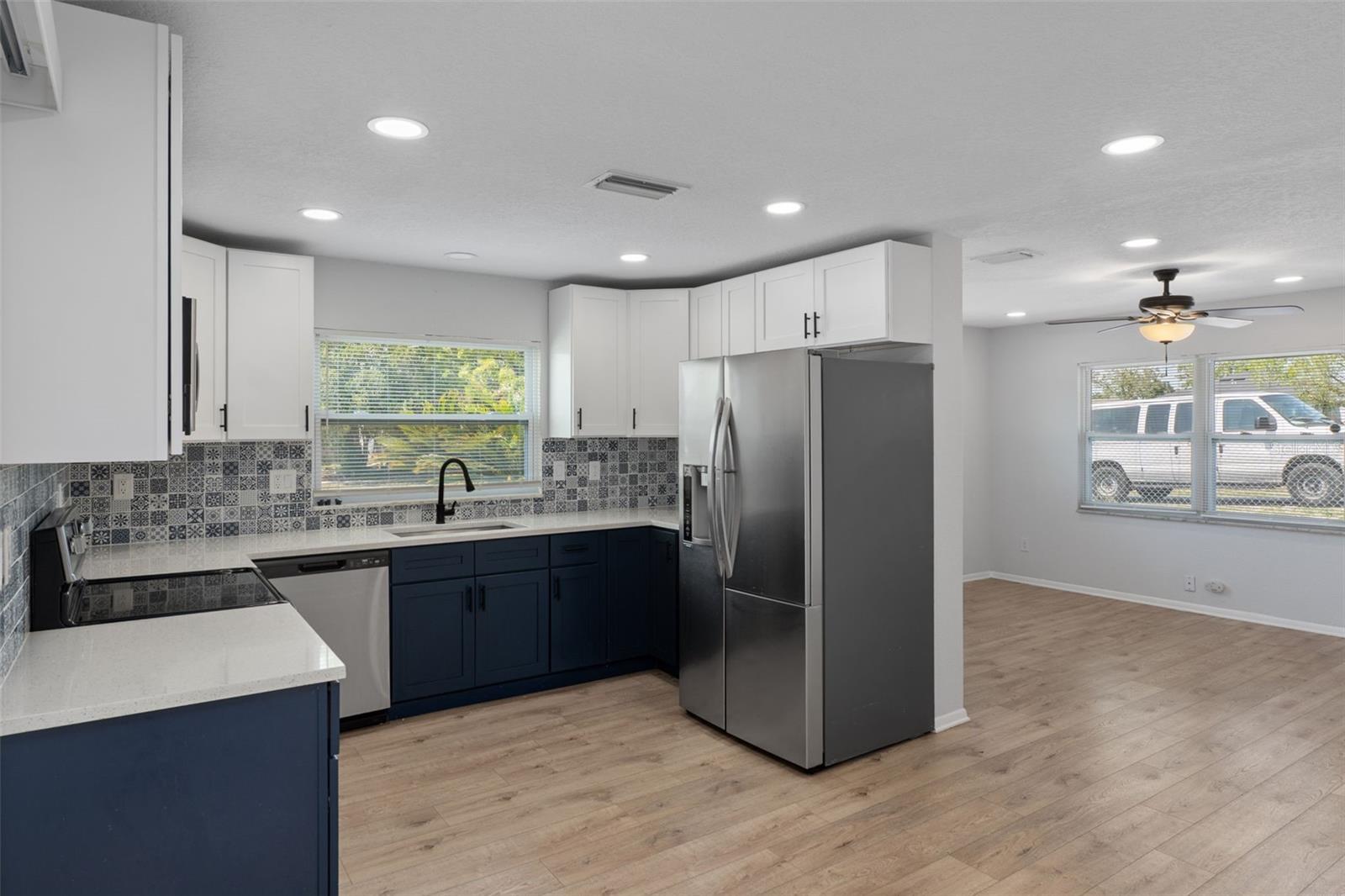 Image 12 of 34 For 4668 Crescent Road