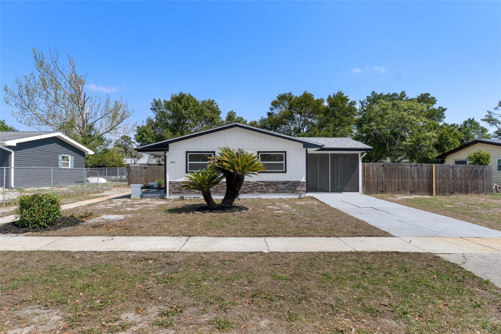 Image 2 of 34 For 4668 Crescent Road