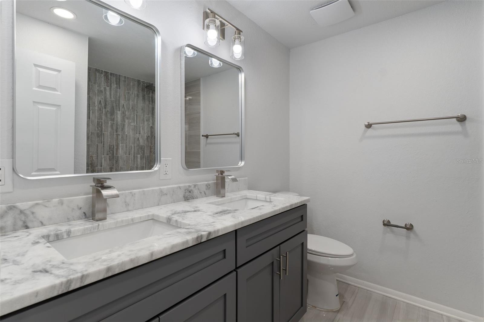 Image 20 of 34 For 4668 Crescent Road