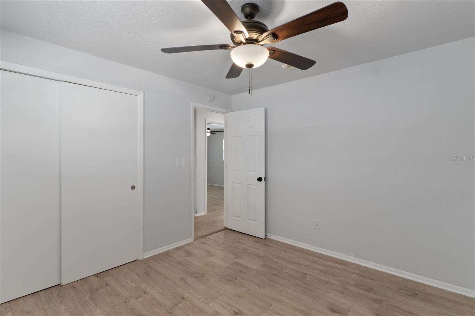 Image 23 of 34 For 4668 Crescent Road