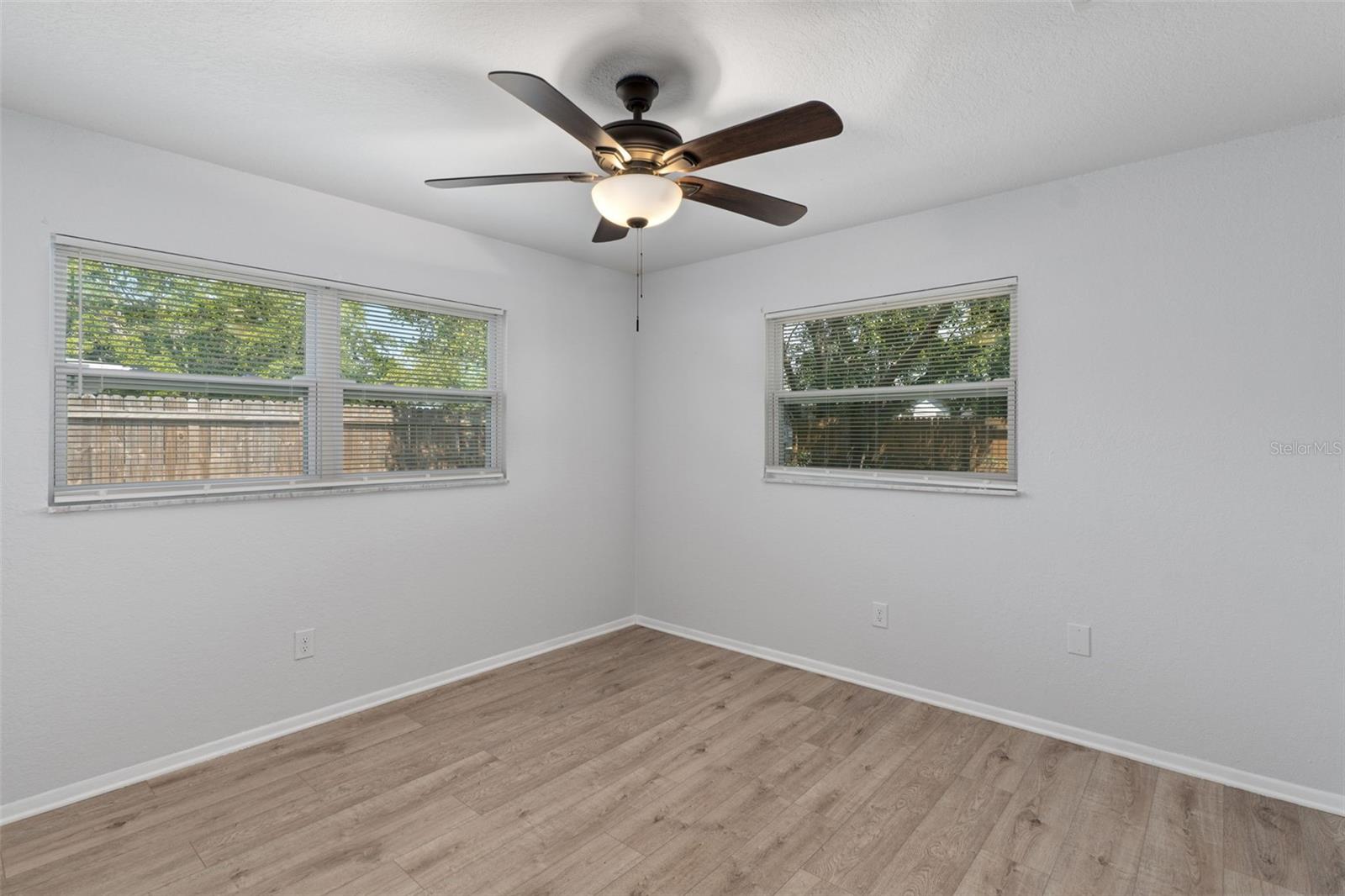 Image 24 of 34 For 4668 Crescent Road