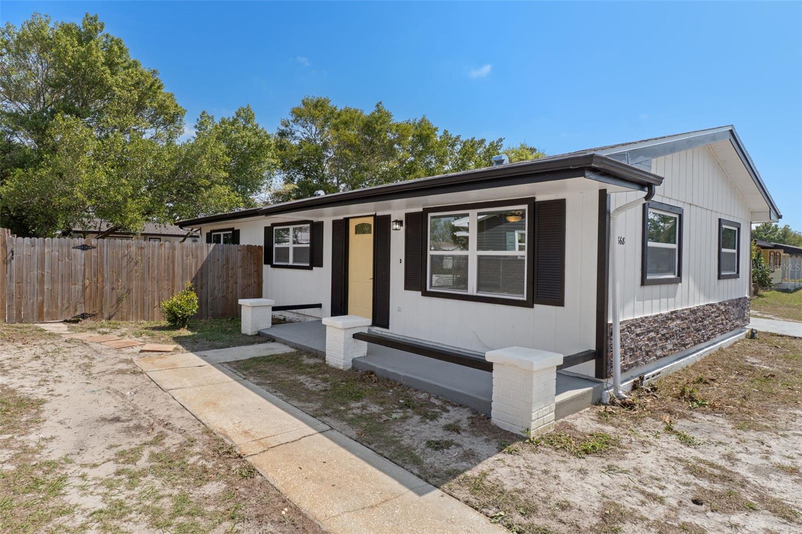 Image 4 of 34 For 4668 Crescent Road