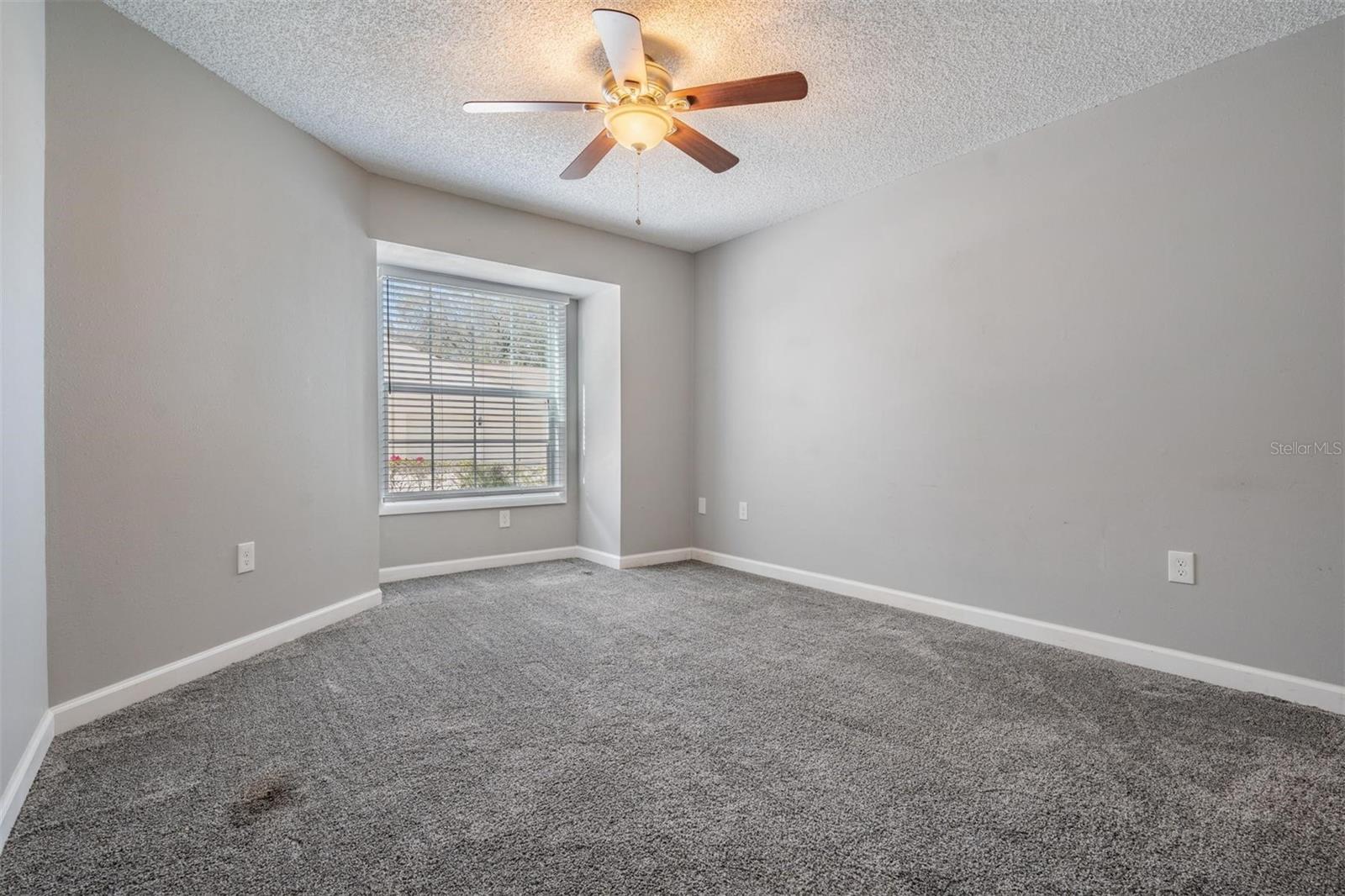 Image 19 of 33 For 11308 Versailles Lane C