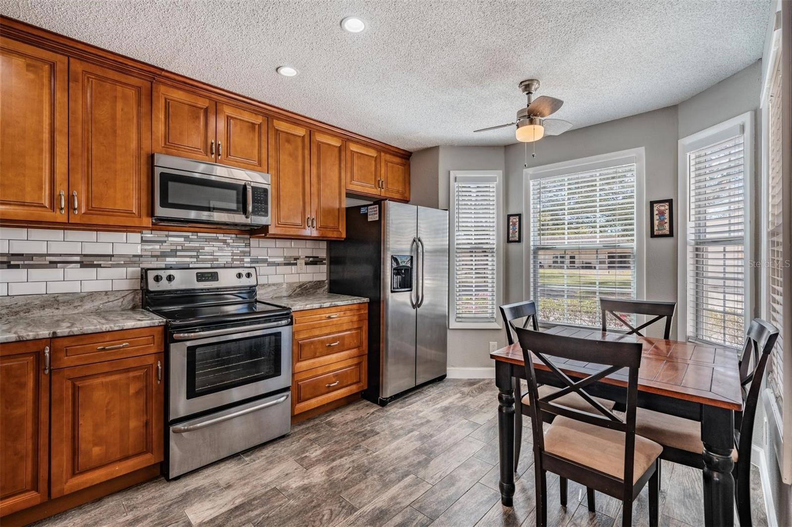 Image 2 of 33 For 11308 Versailles Lane C