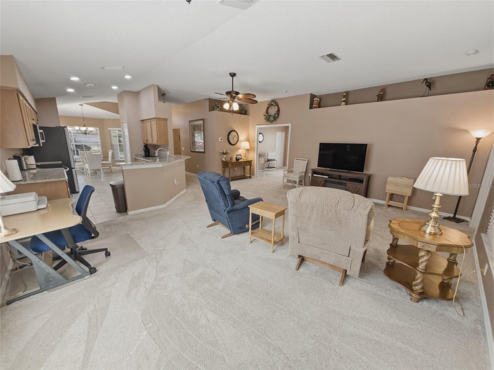 Image 18 of 70 For 18038 Webster Grove Drive