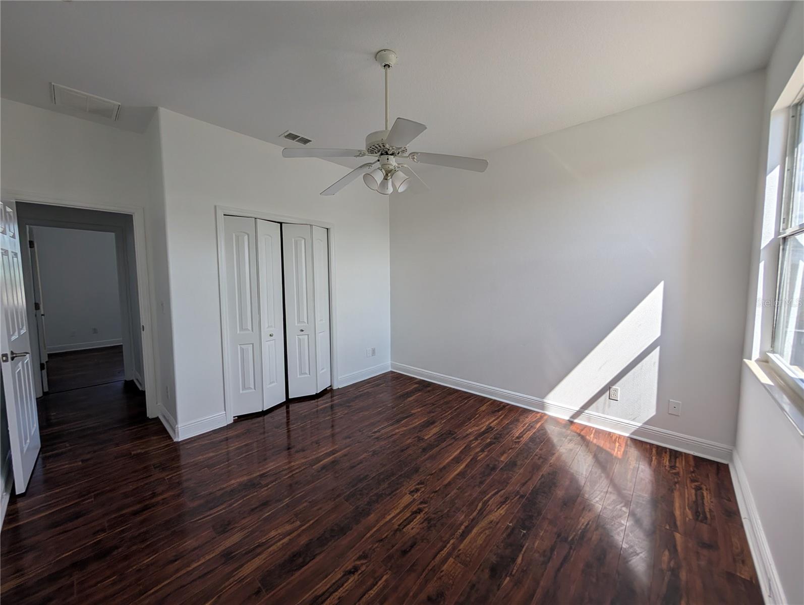 Image 12 of 27 For 7436 Islander Lane