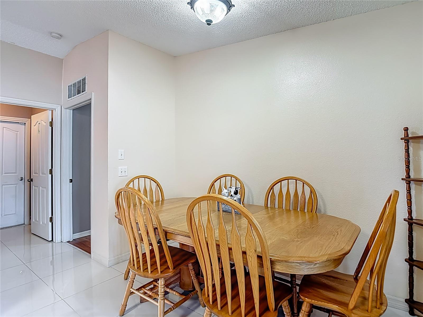 Image 14 of 55 For 11509 Tuscanny Avenue