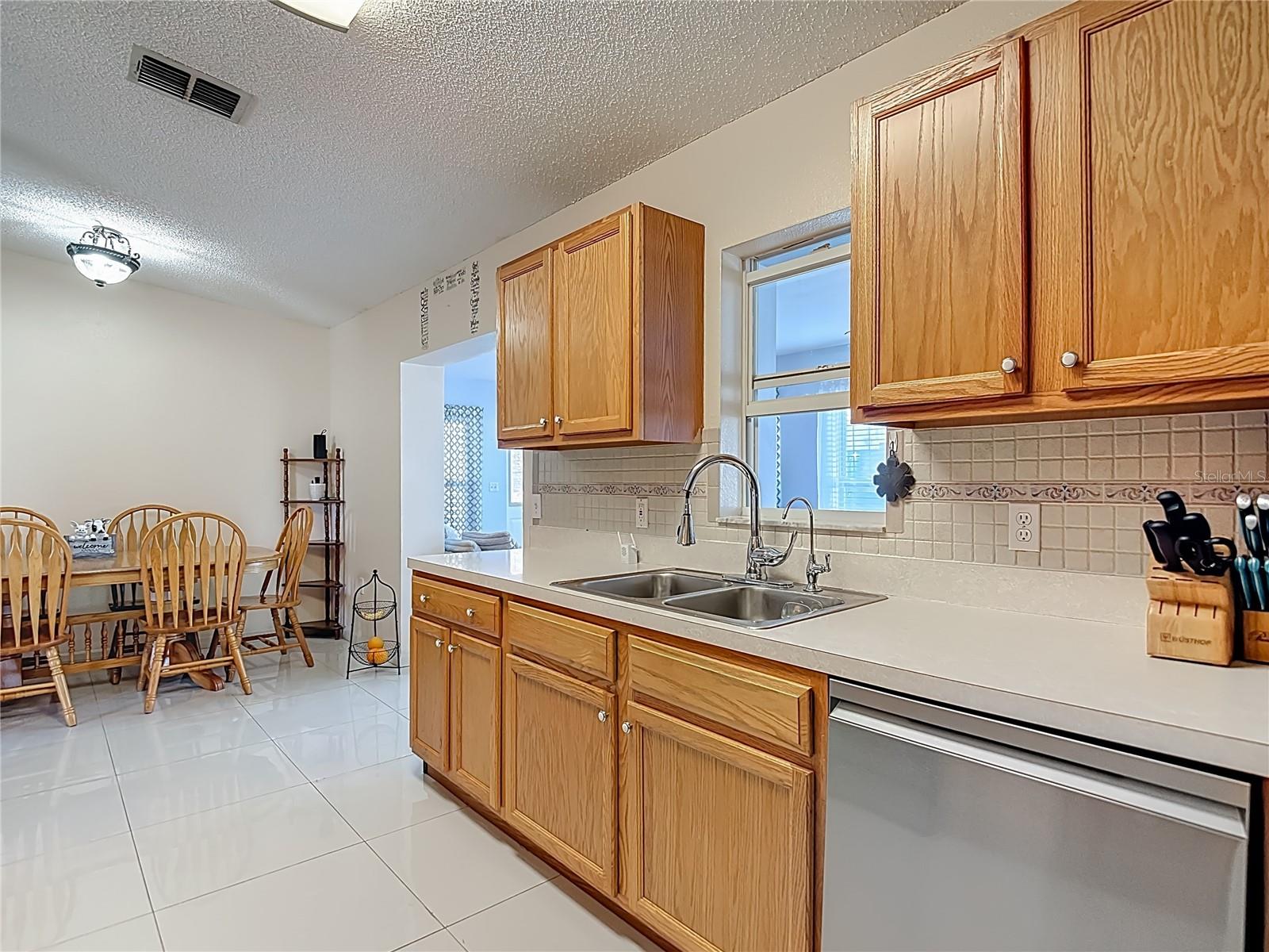 Image 19 of 55 For 11509 Tuscanny Avenue