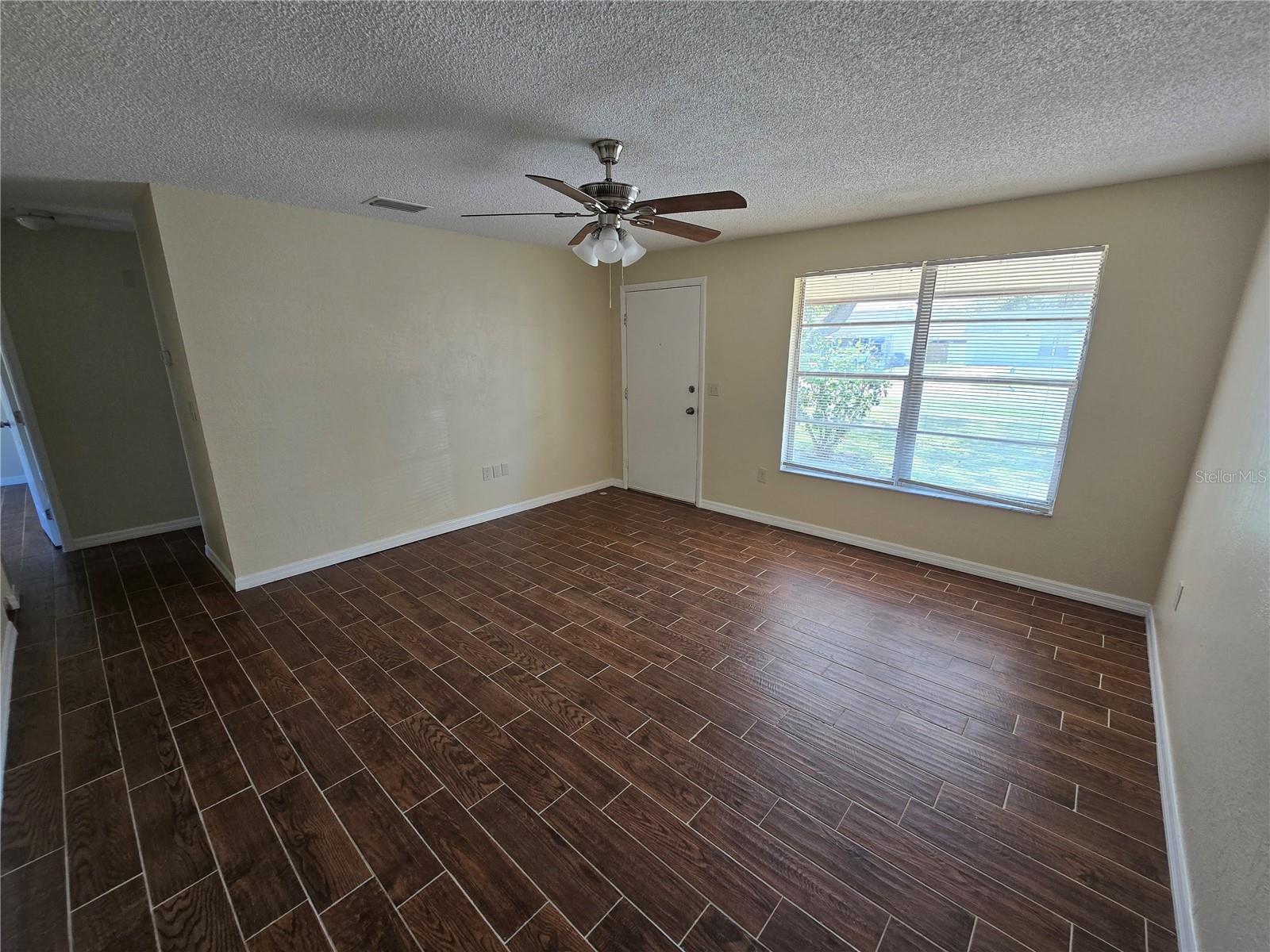 Image 6 of 22 For 7329 Mitchell Ranch Road