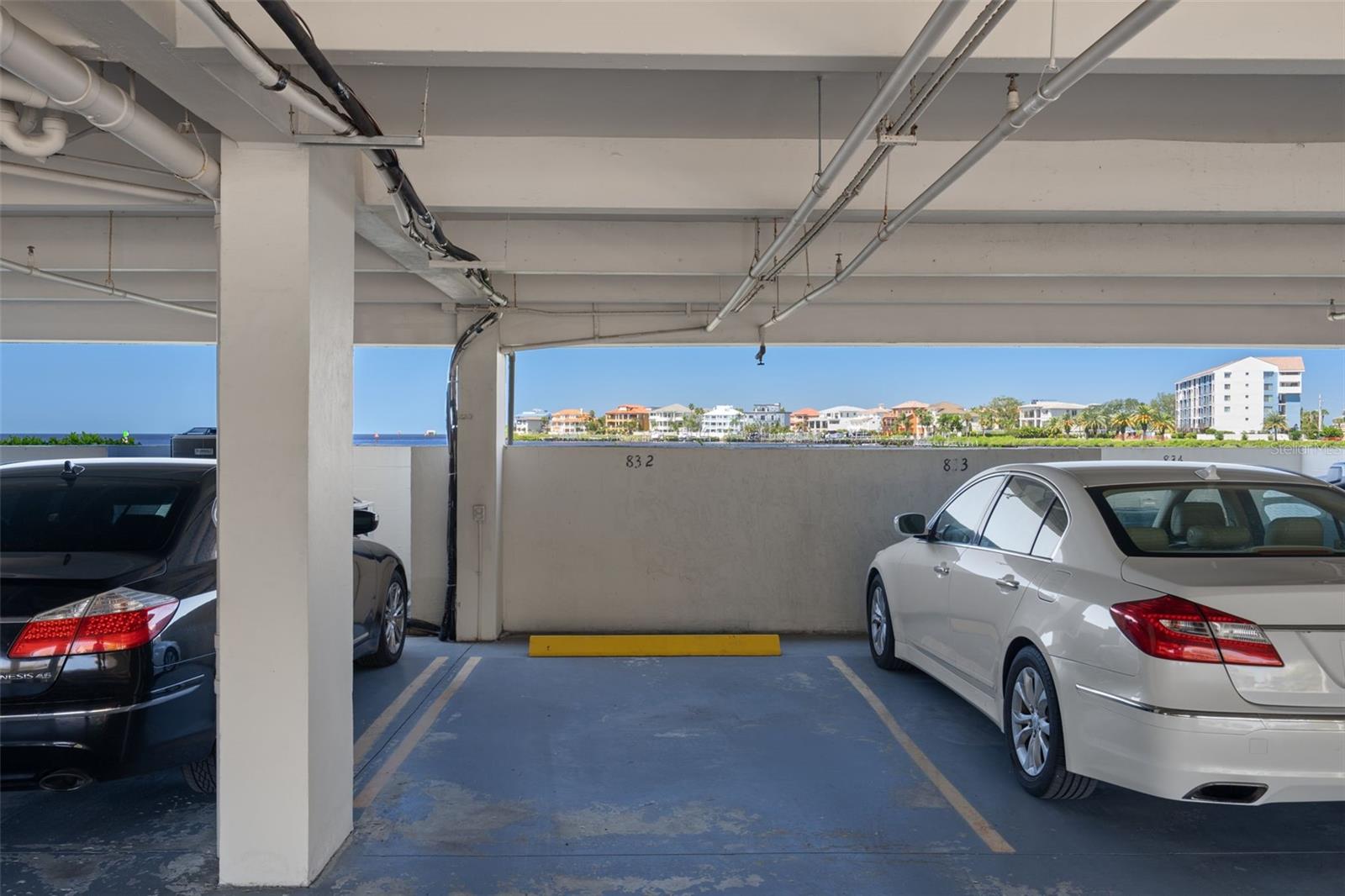 Image 38 of 51 For 8211 Brent Street 832