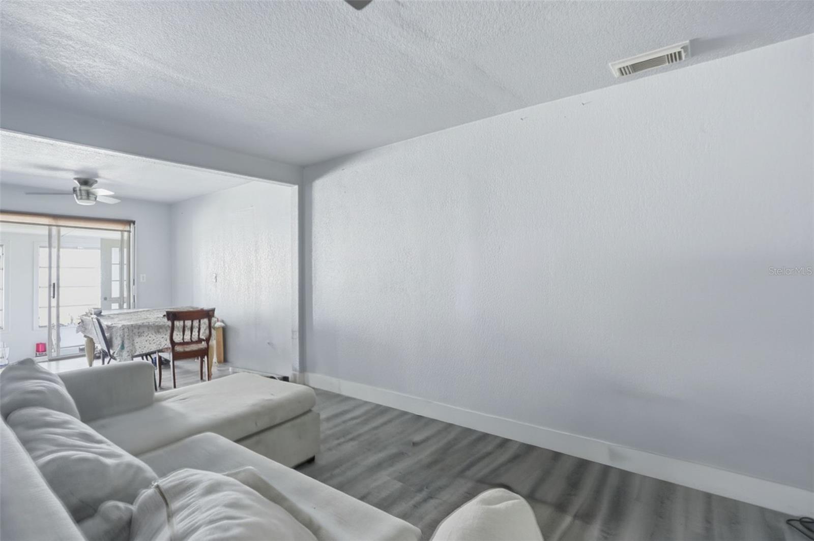 Image 17 of 42 For 13379 Chambord Street