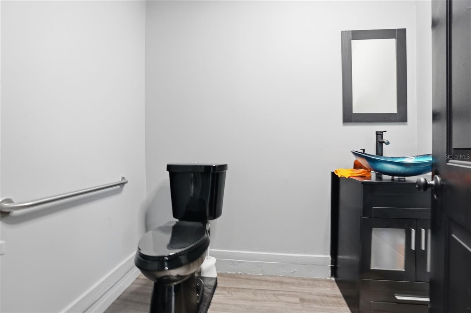 Image 25 of 42 For 13379 Chambord Street