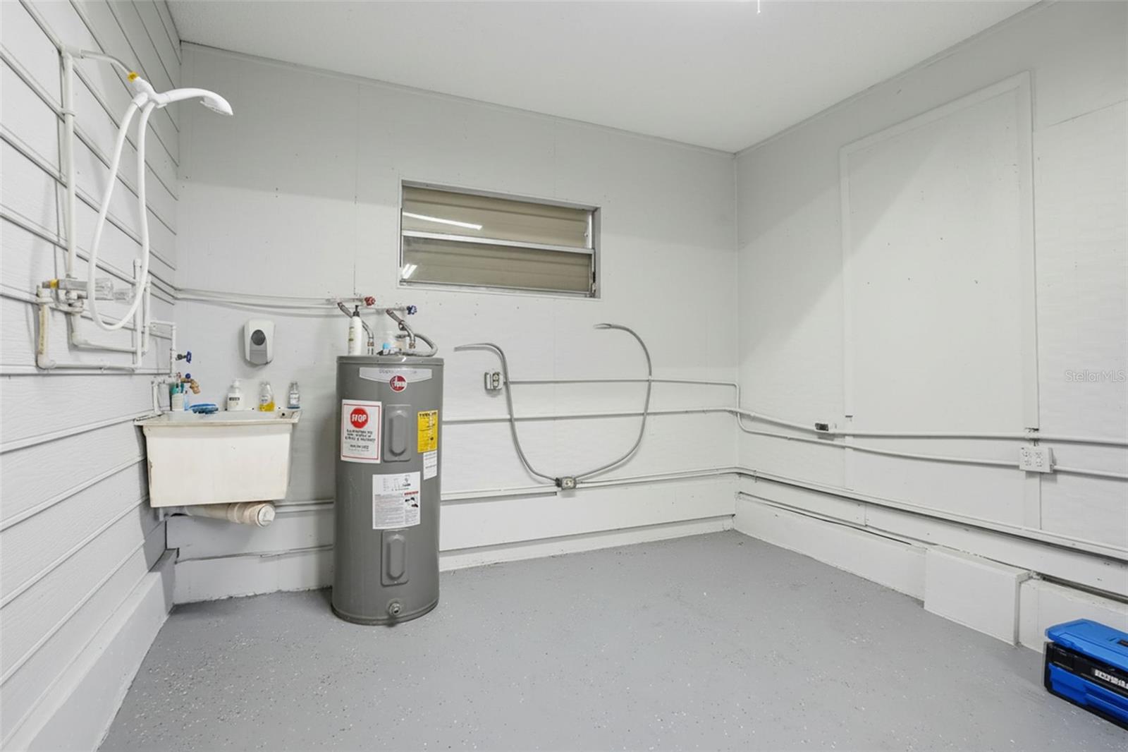 Image 28 of 42 For 13379 Chambord Street