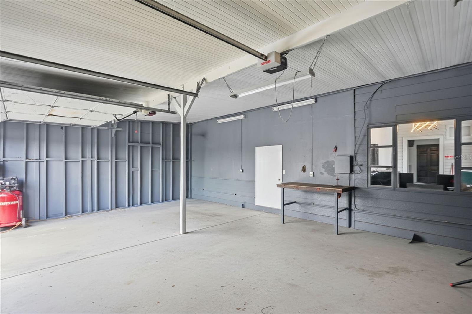 Image 29 of 42 For 13379 Chambord Street