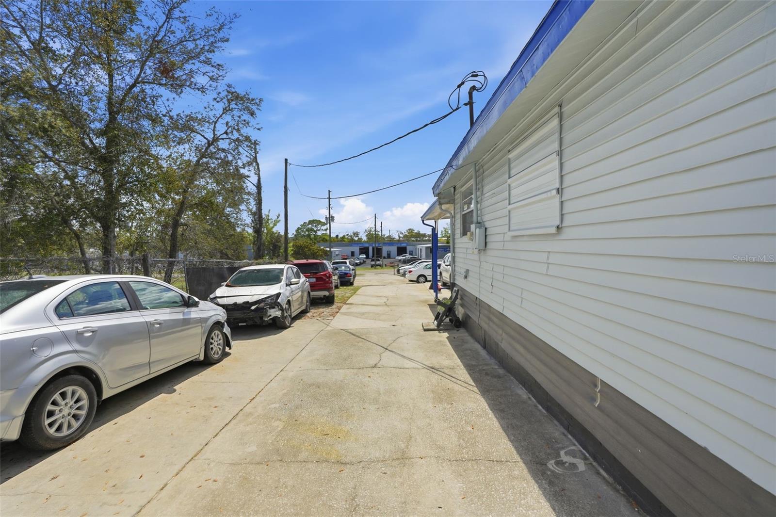 Image 31 of 42 For 13379 Chambord Street