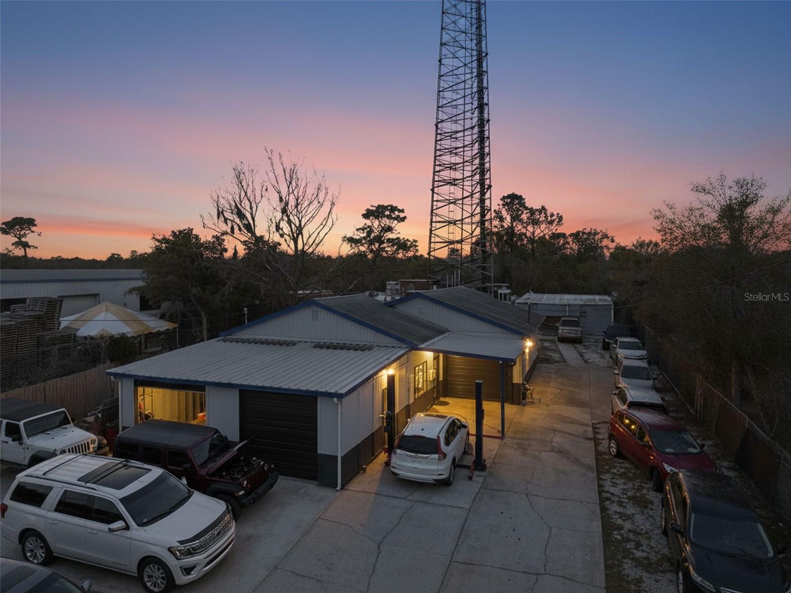 Image 32 of 42 For 13379 Chambord Street