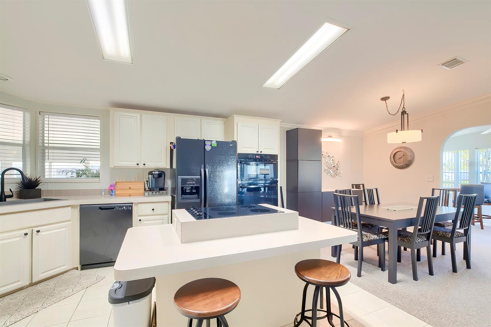 Image 16 of 58 For 15025 Brookridge Boulevard