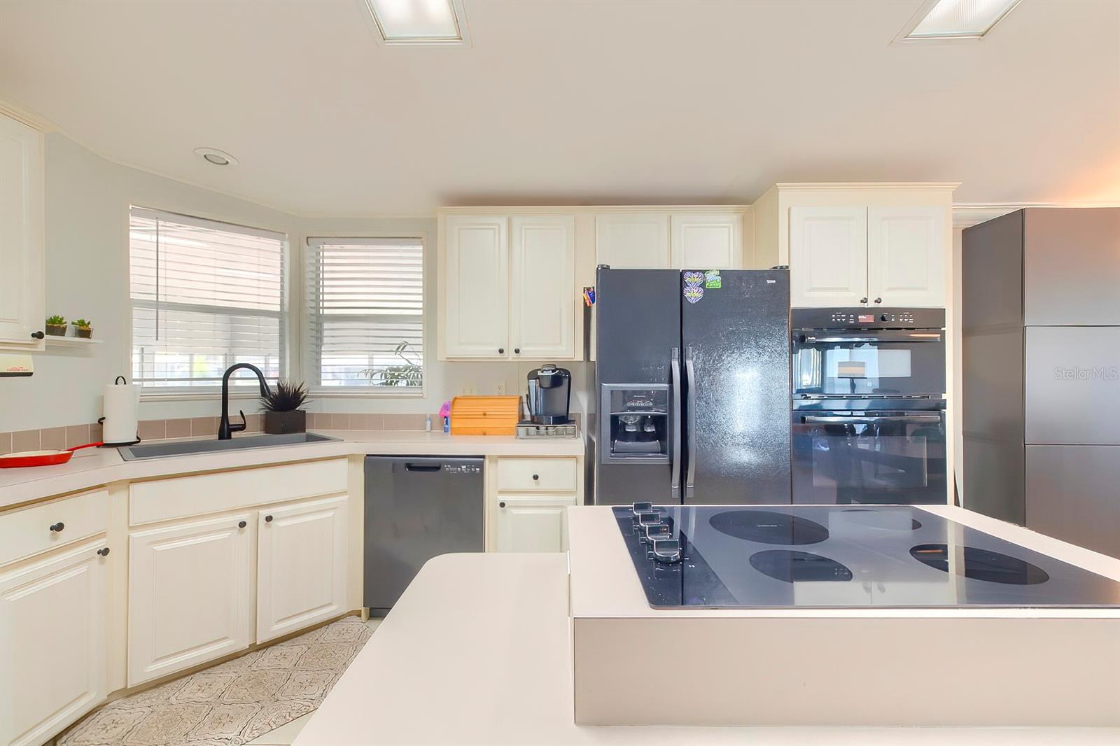 Image 20 of 58 For 15025 Brookridge Boulevard