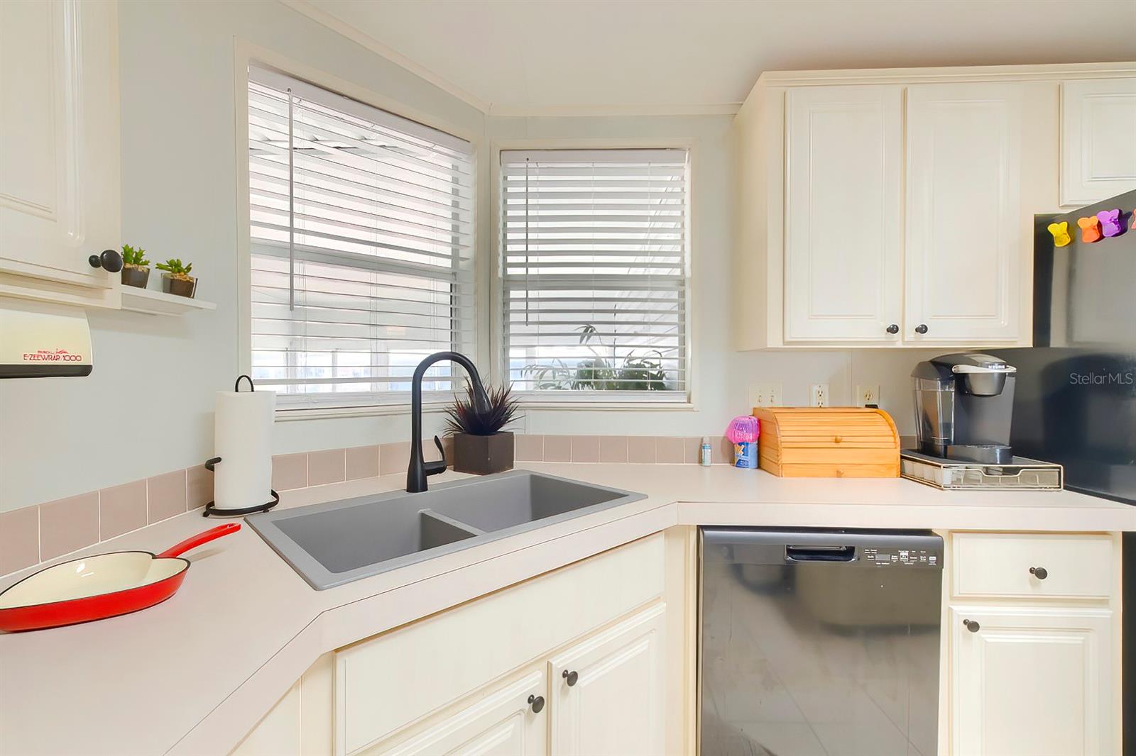 Image 21 of 58 For 15025 Brookridge Boulevard