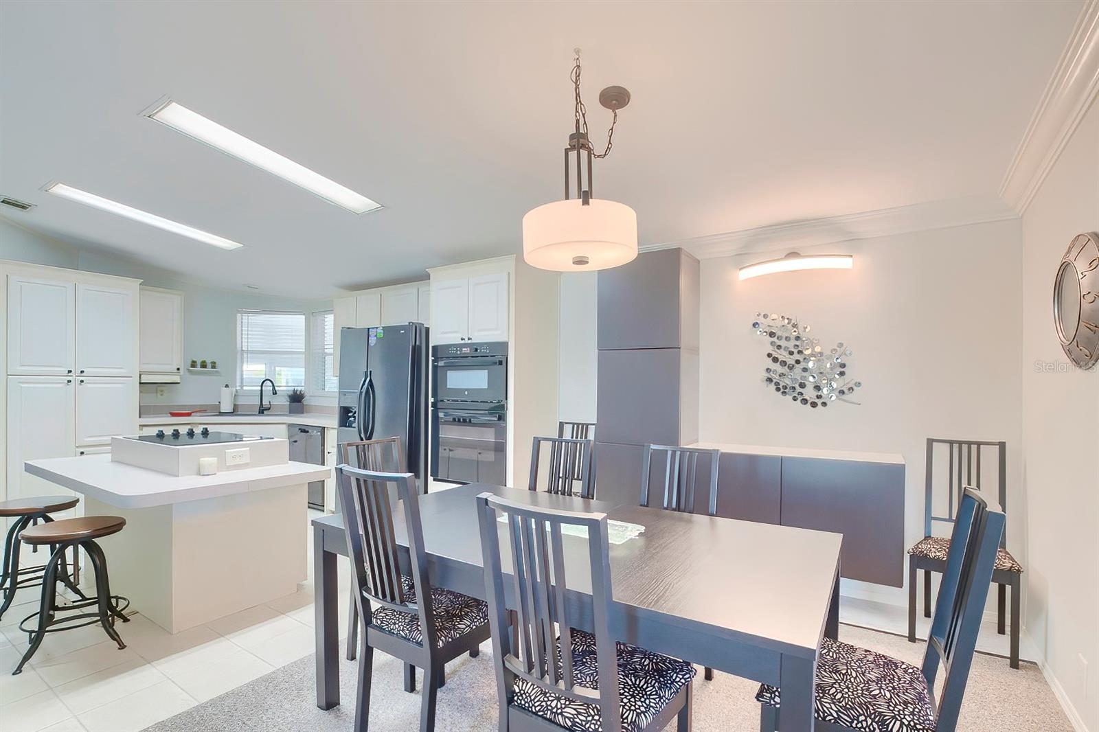 Image 22 of 58 For 15025 Brookridge Boulevard