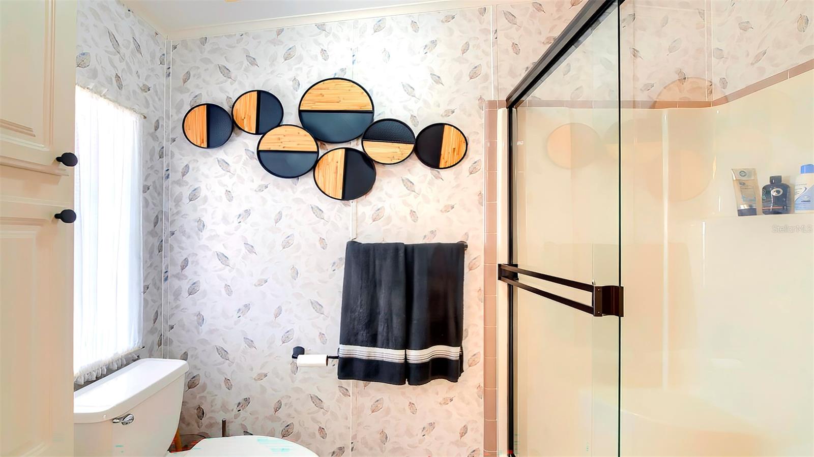 Image 36 of 58 For 15025 Brookridge Boulevard