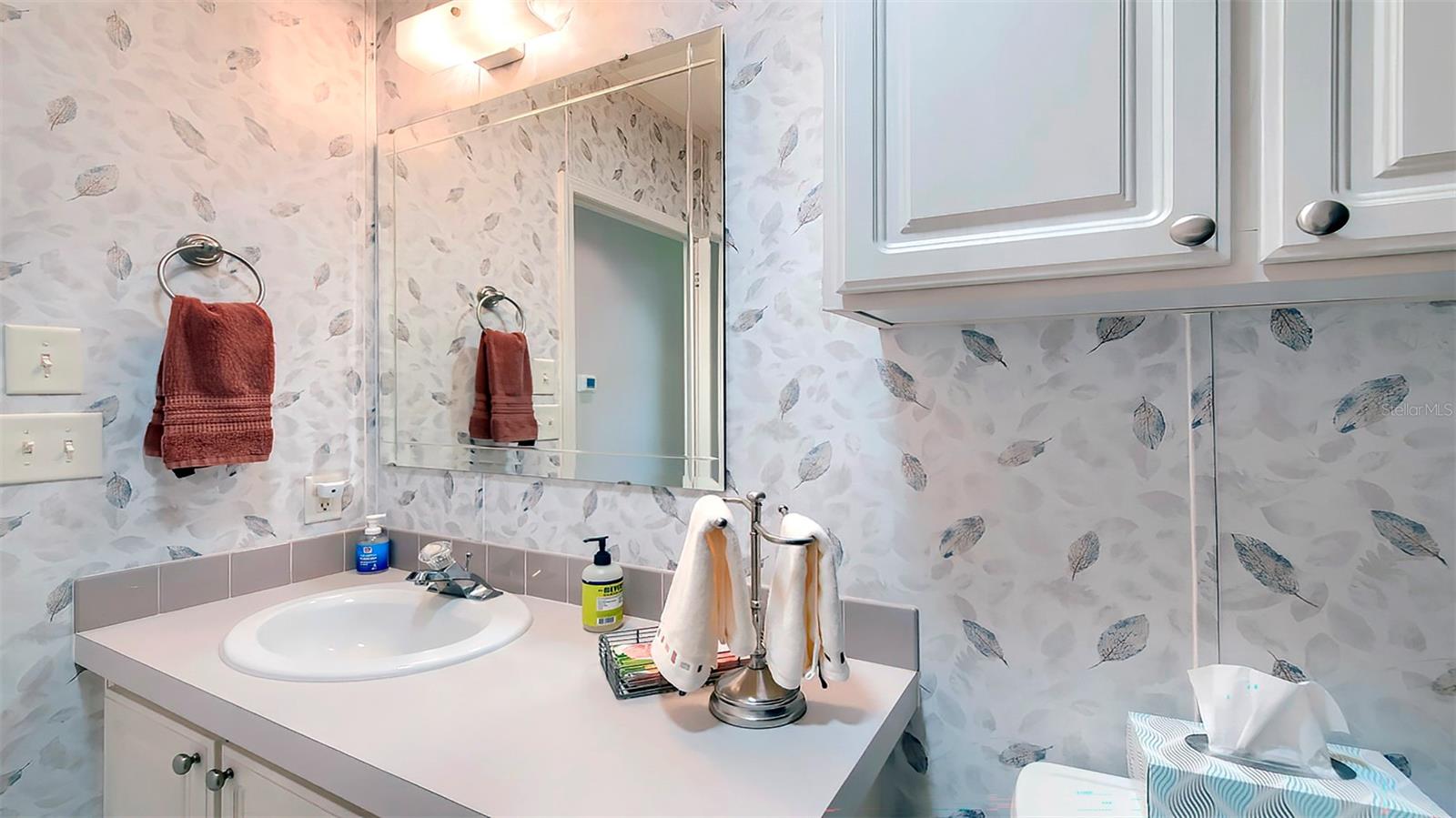 Image 43 of 58 For 15025 Brookridge Boulevard