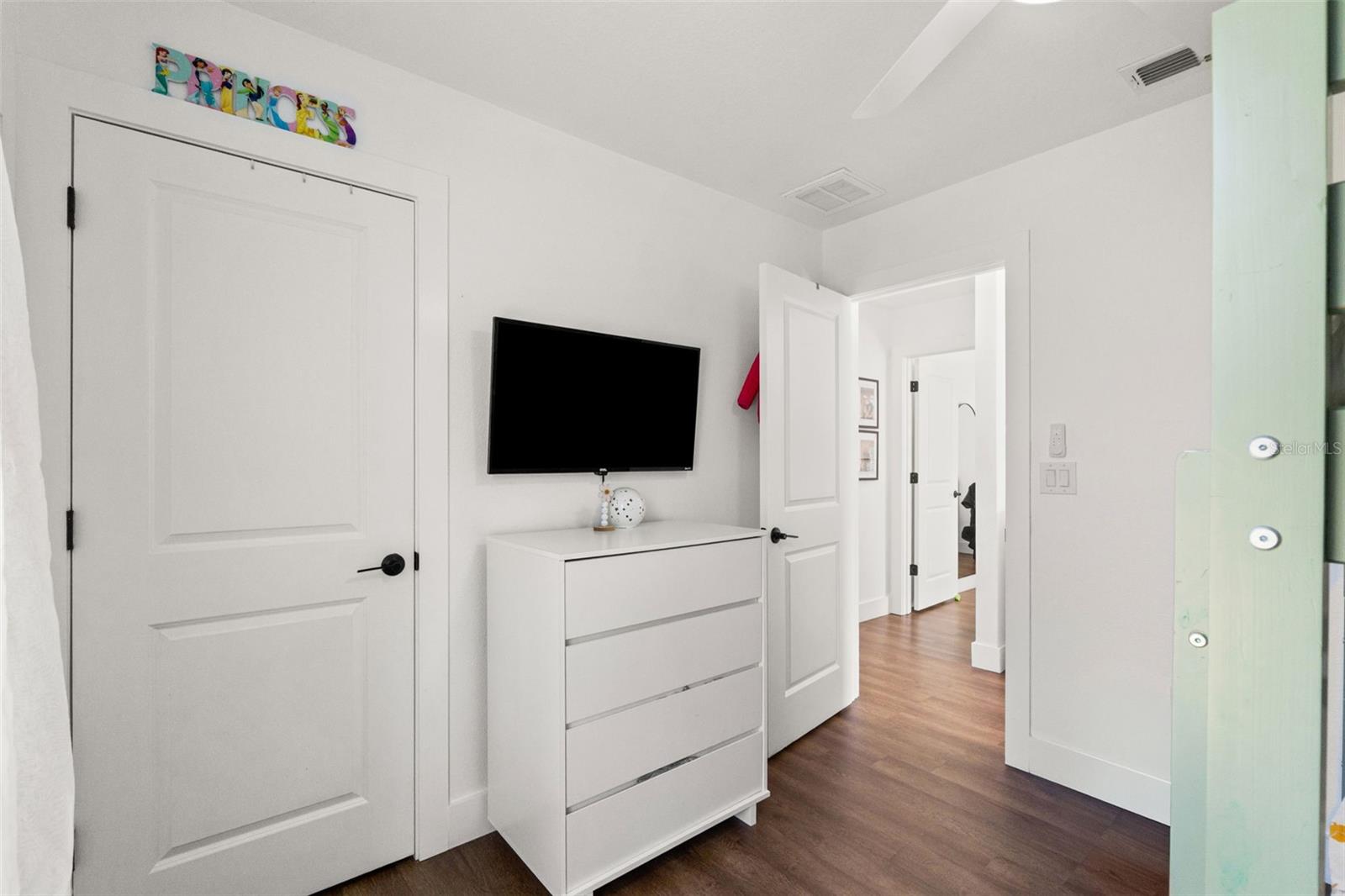 Image 20 of 22 For 12482 Mountain Plover Road