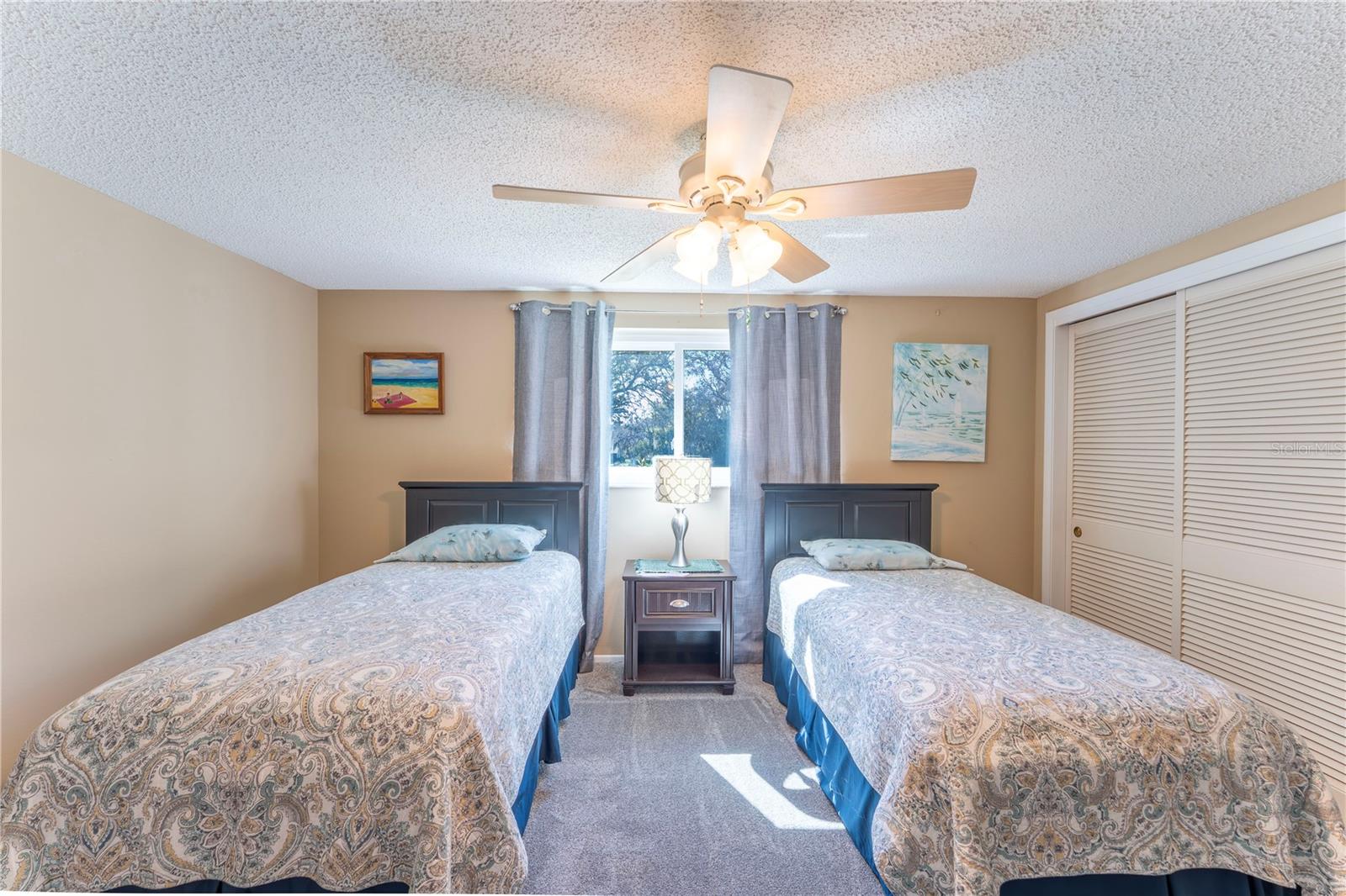 Image 14 of 38 For 8210 Valley Stream Lane