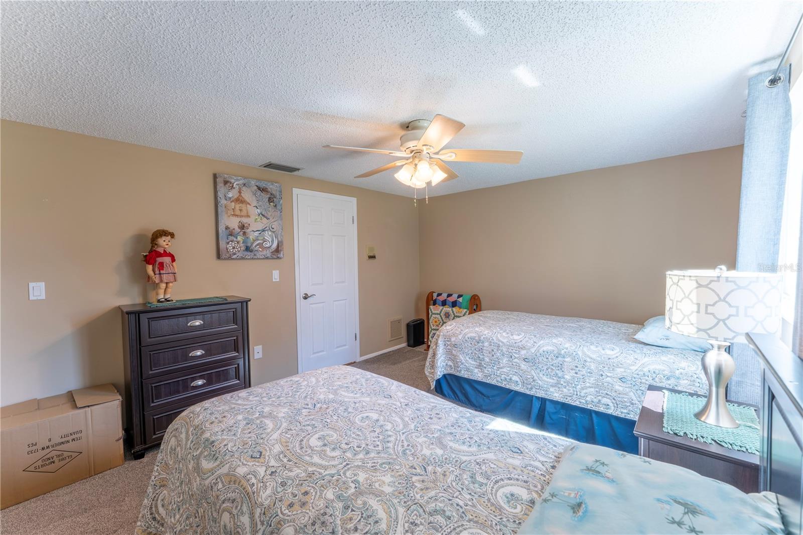 Image 15 of 38 For 8210 Valley Stream Lane