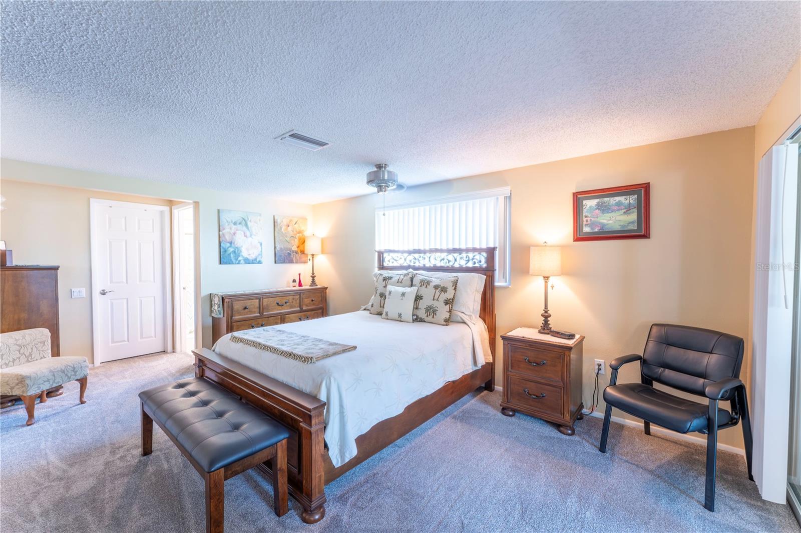 Image 17 of 38 For 8210 Valley Stream Lane