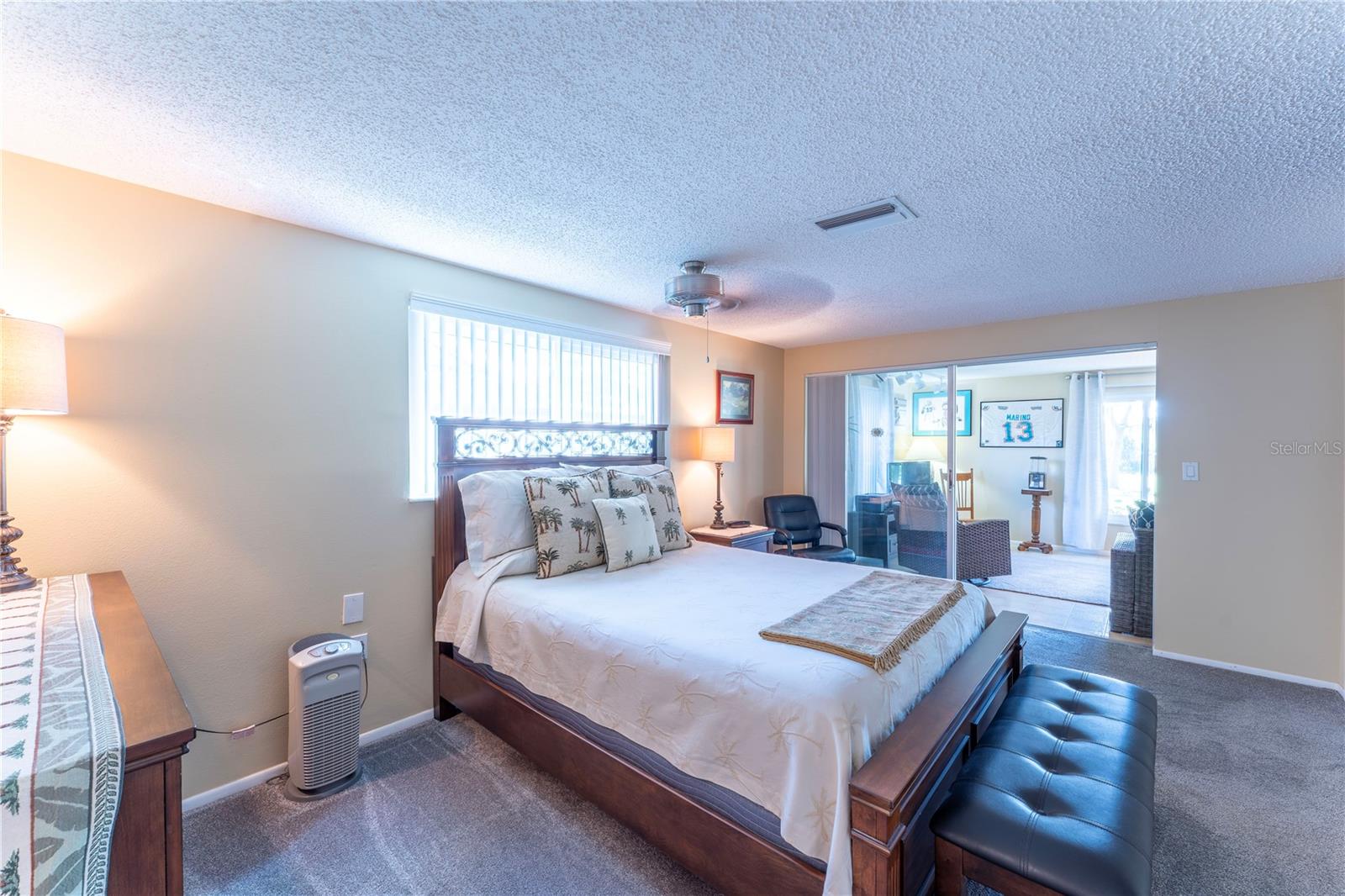 Image 18 of 38 For 8210 Valley Stream Lane