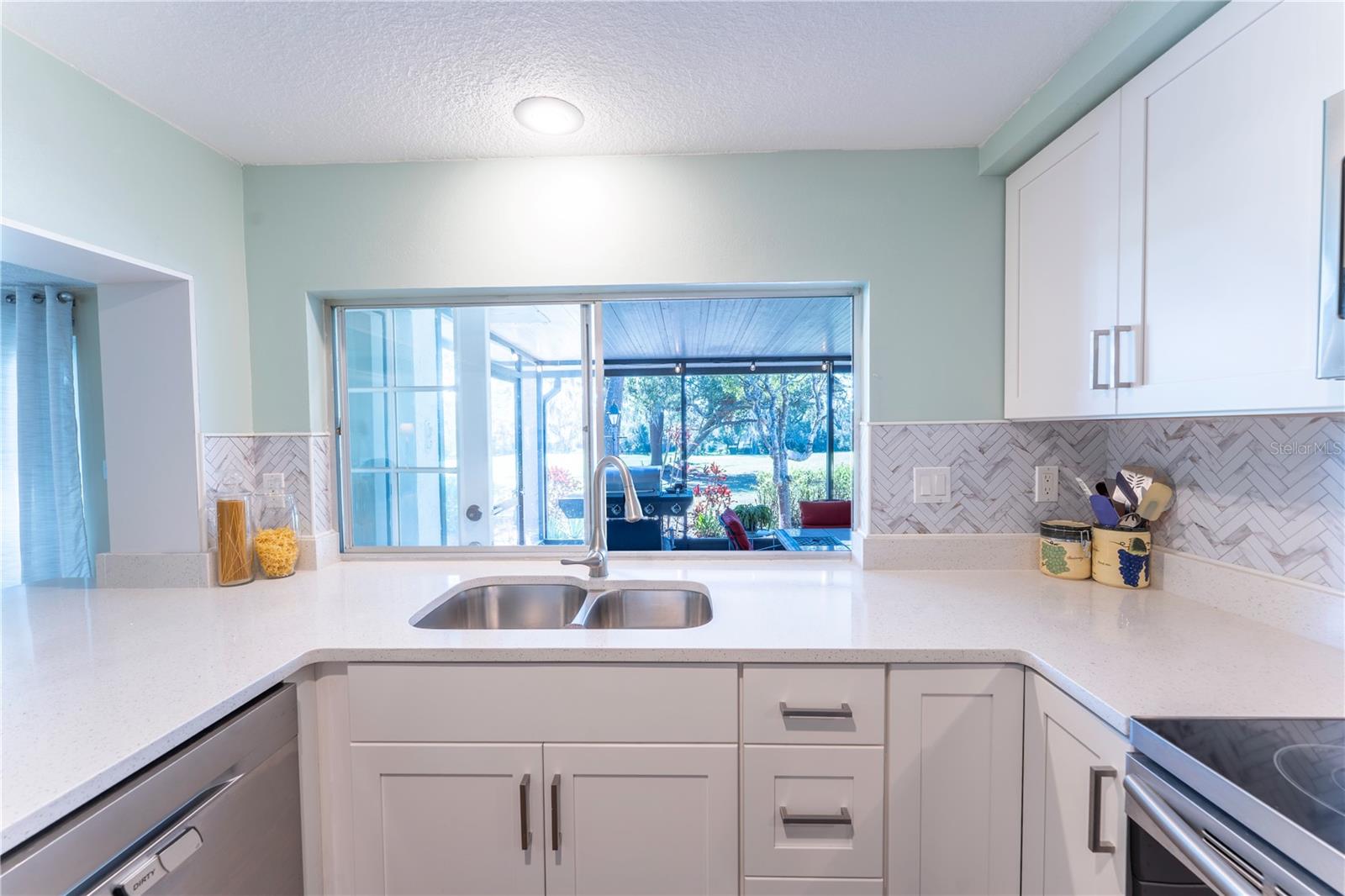 Image 27 of 38 For 8210 Valley Stream Lane