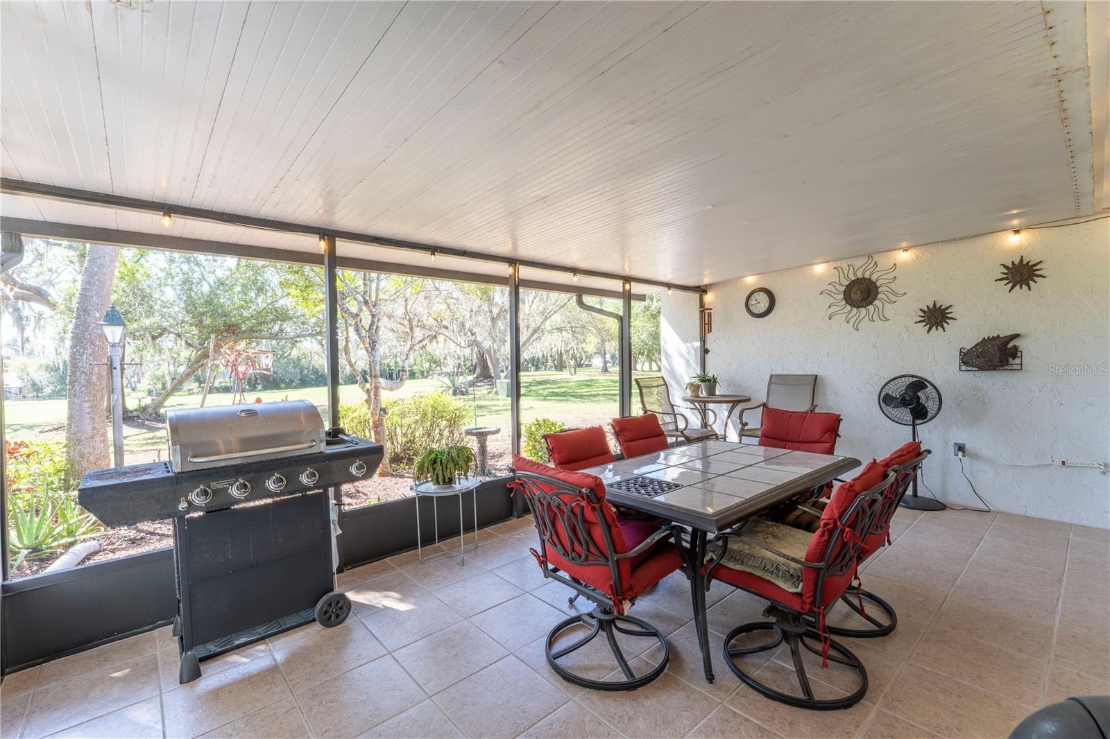 Image 33 of 38 For 8210 Valley Stream Lane