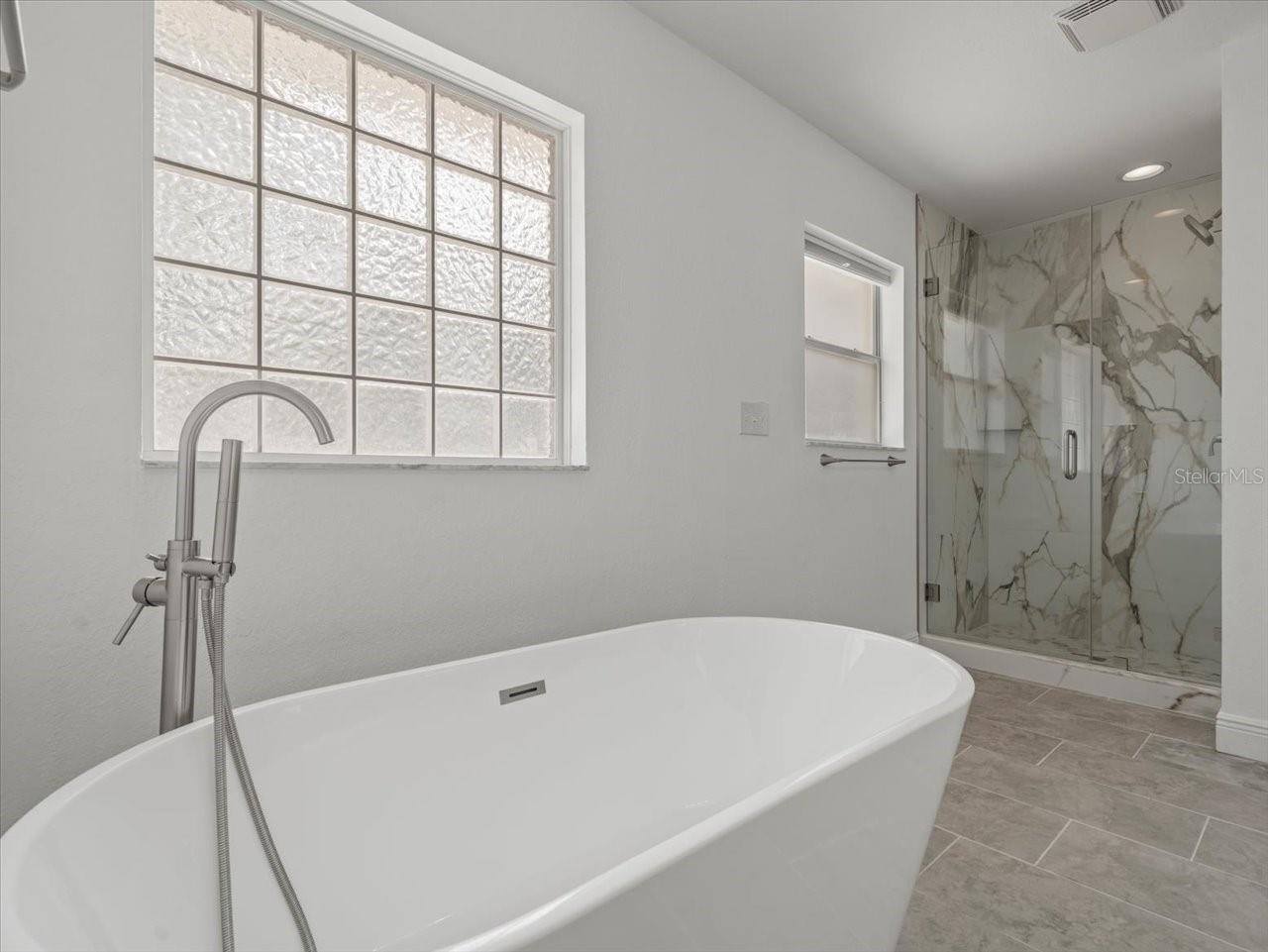 Image 14 of 44 For 13 Witch Hazel Court