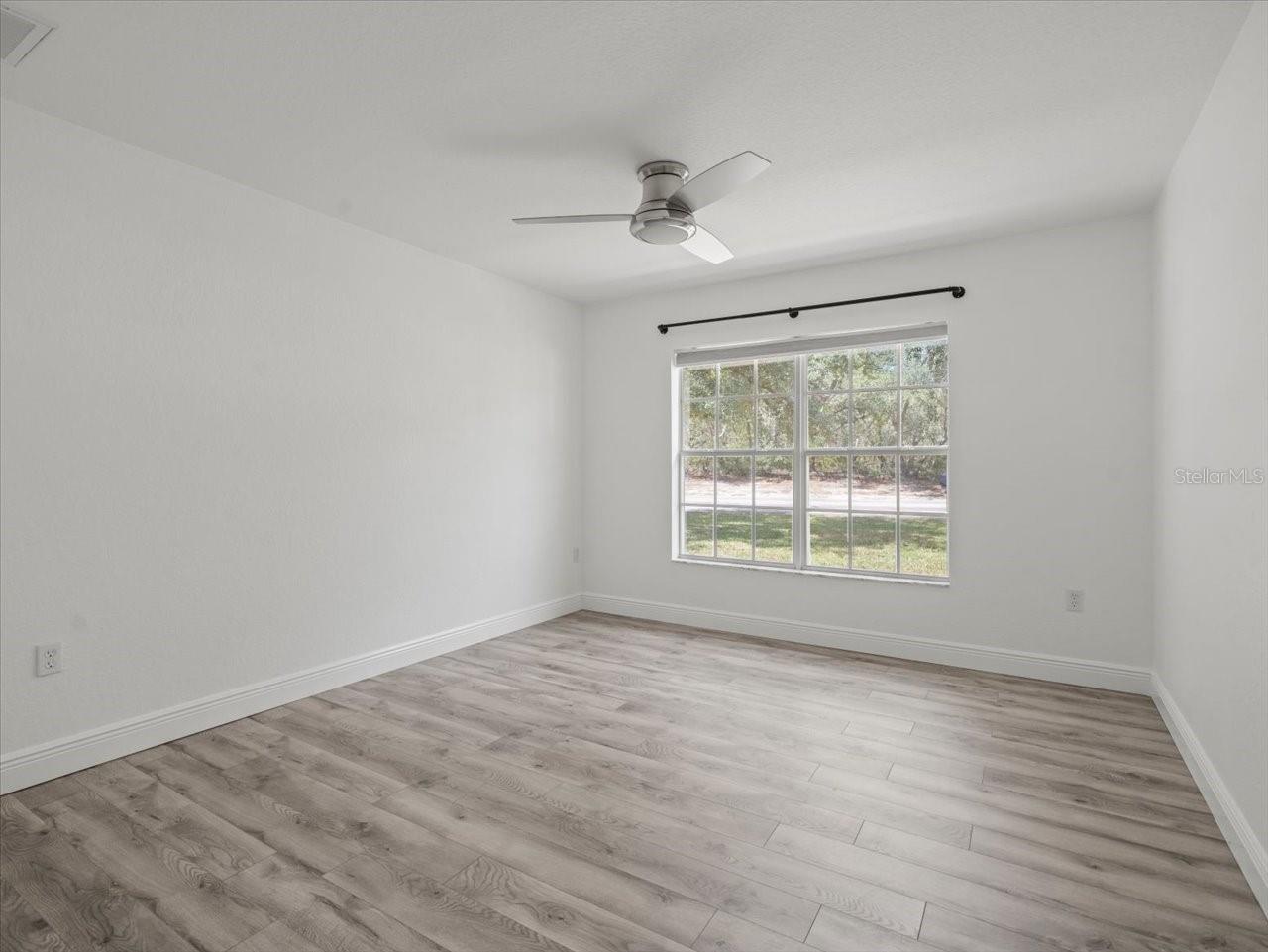 Image 26 of 44 For 13 Witch Hazel Court