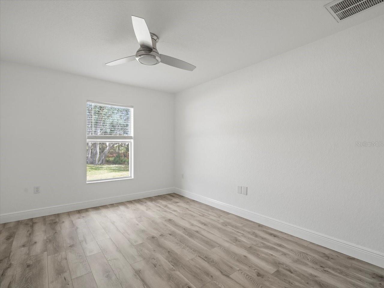 Image 30 of 44 For 13 Witch Hazel Court